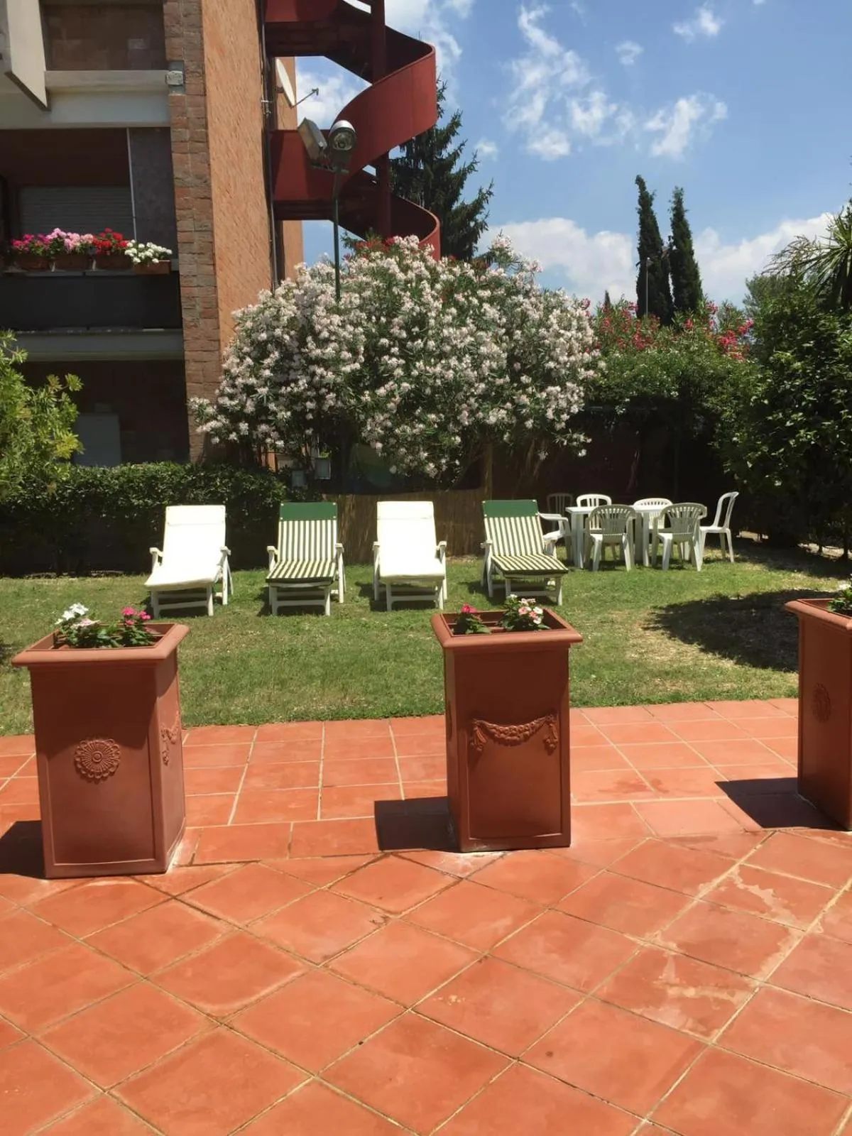 Swimming pool in Aurelia Antica Suites & Apartments