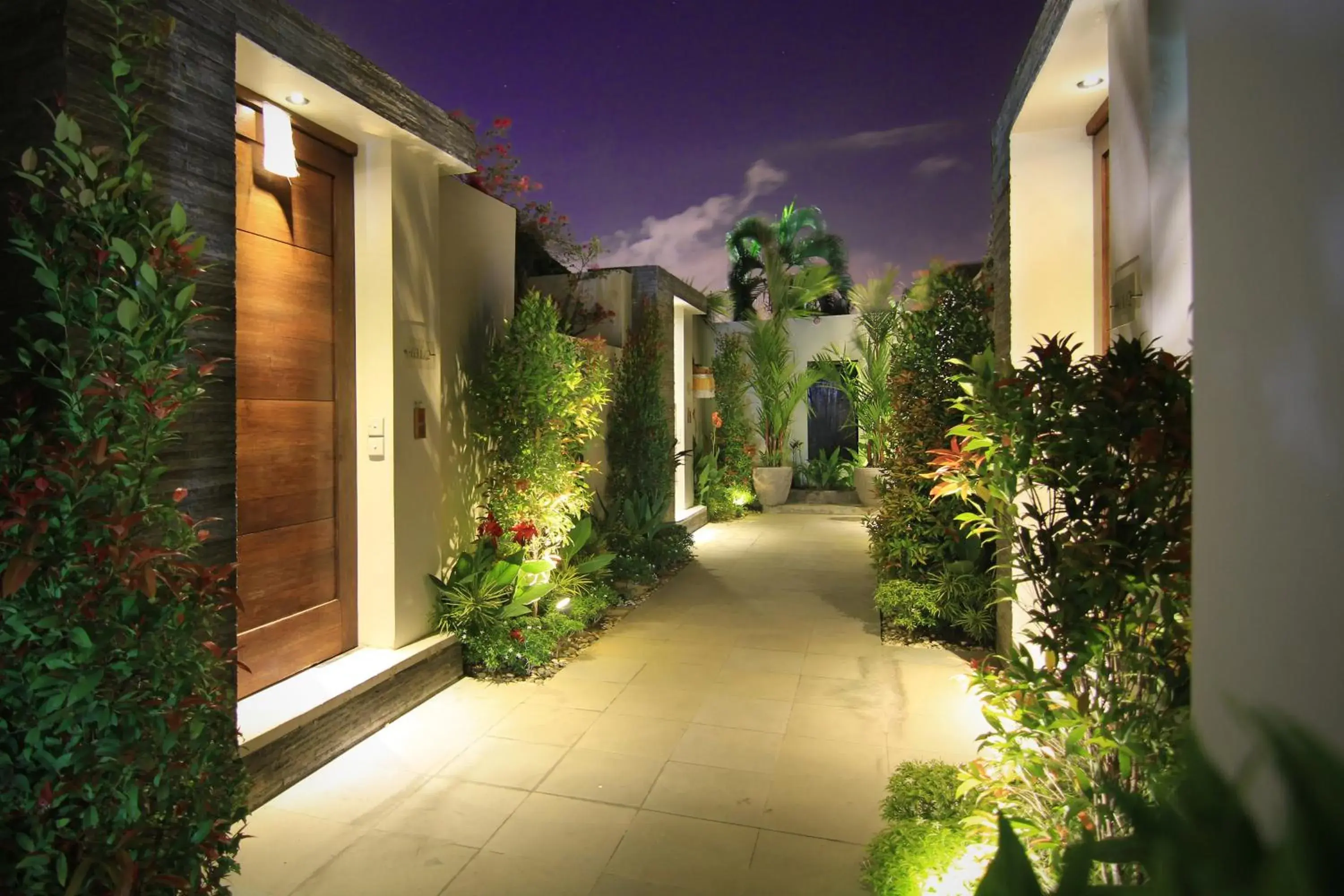 Facade/entrance in The Haere Seminyak - By Astadala Facade/entrance in The Haere Seminyak - By Astadala