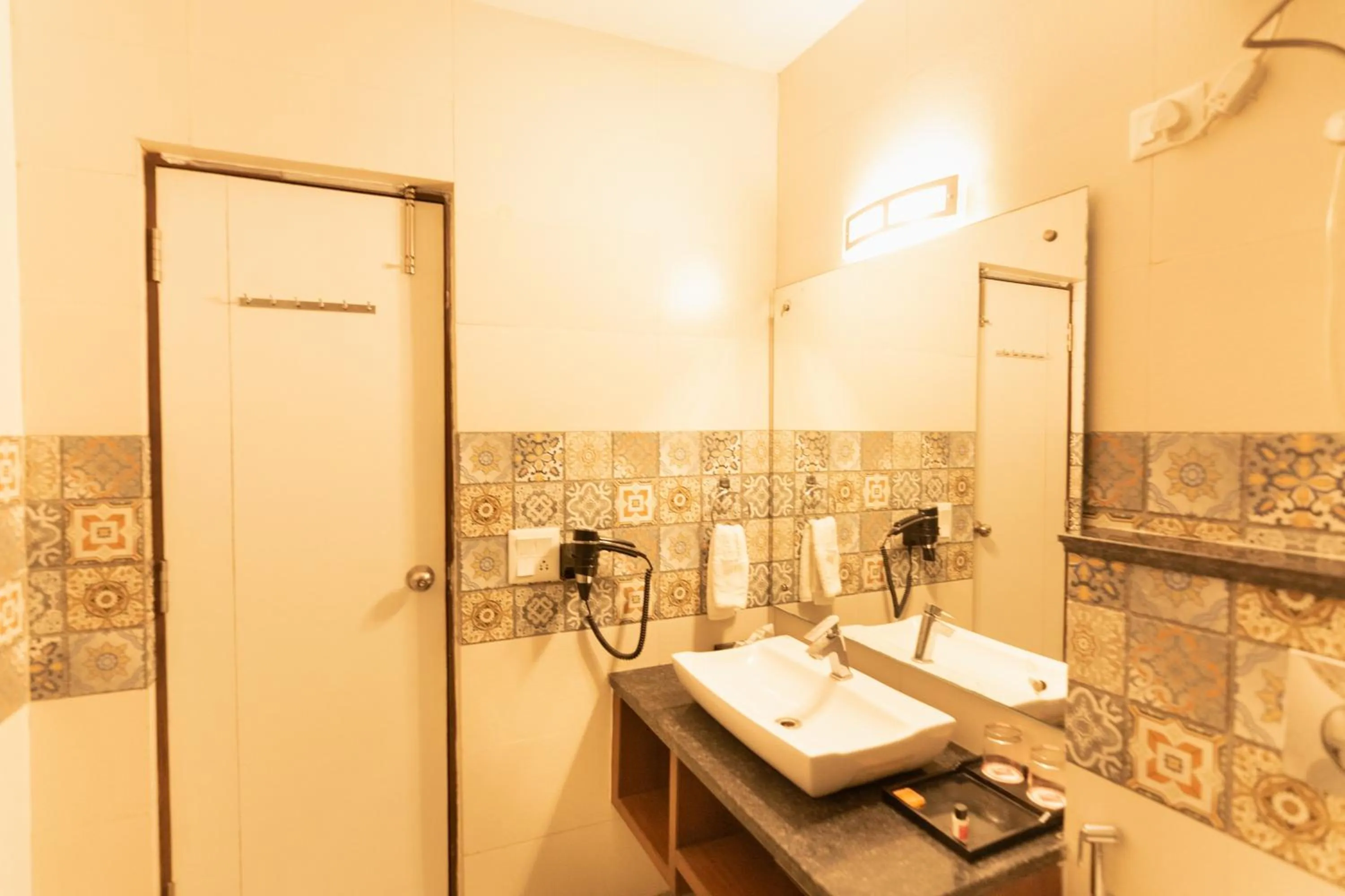 Bathroom in Himalayan Splendour Resort