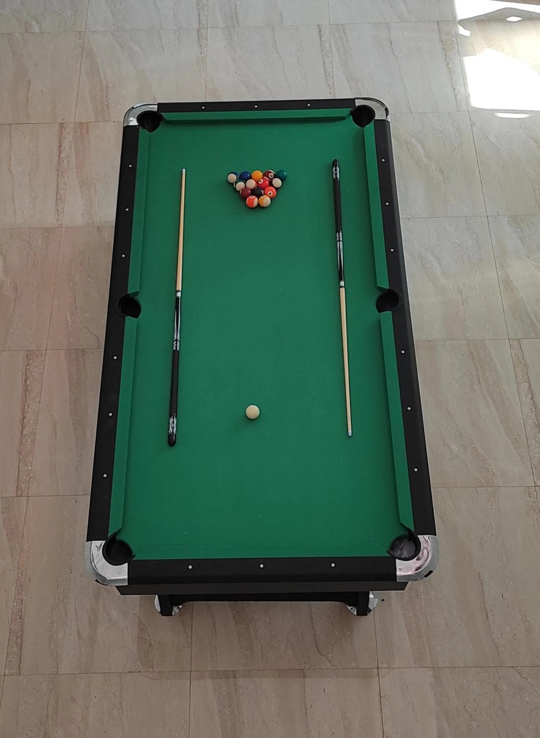 Billiard in Himalayan Splendour Resort