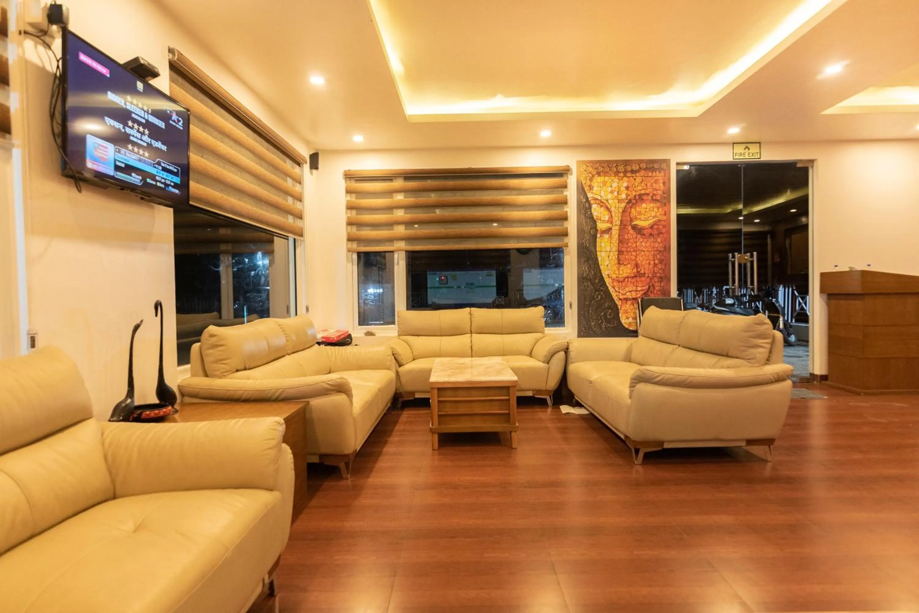 Seating area in Himalayan Splendour Resort