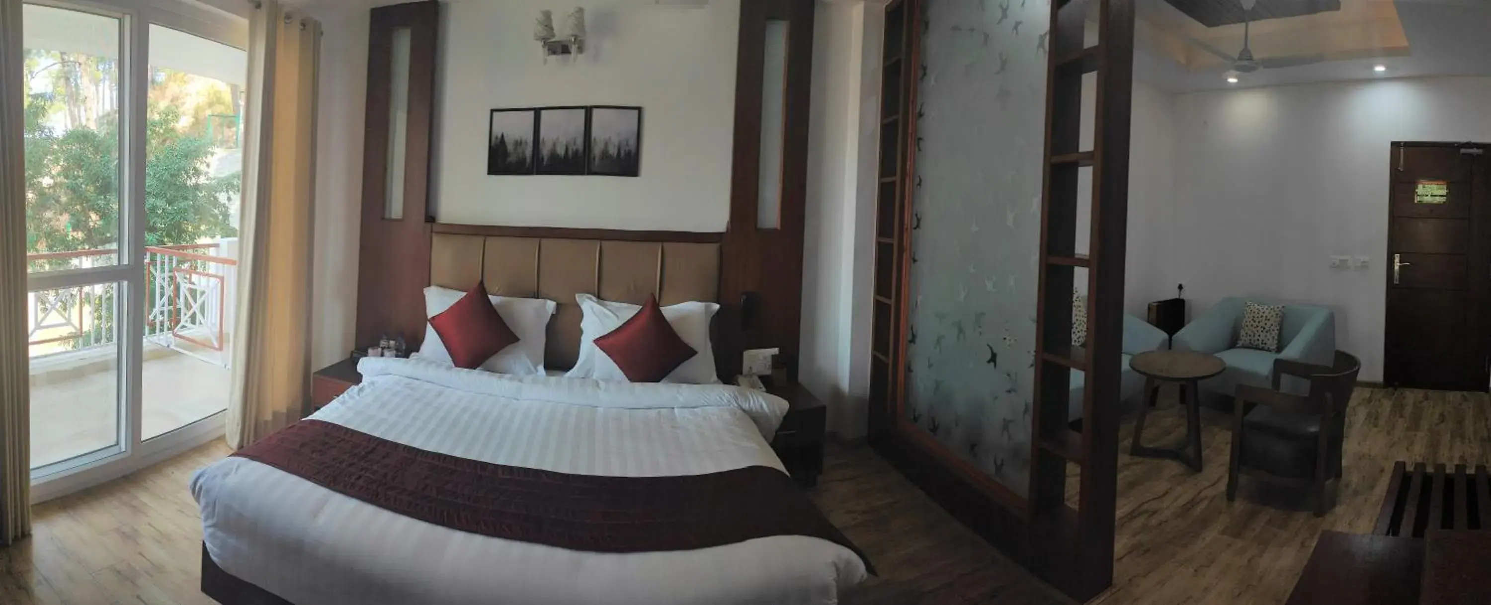 Bedroom, Bed in Himalayan Splendour Resort Bedroom, Bed in Himalayan Splendour Resort