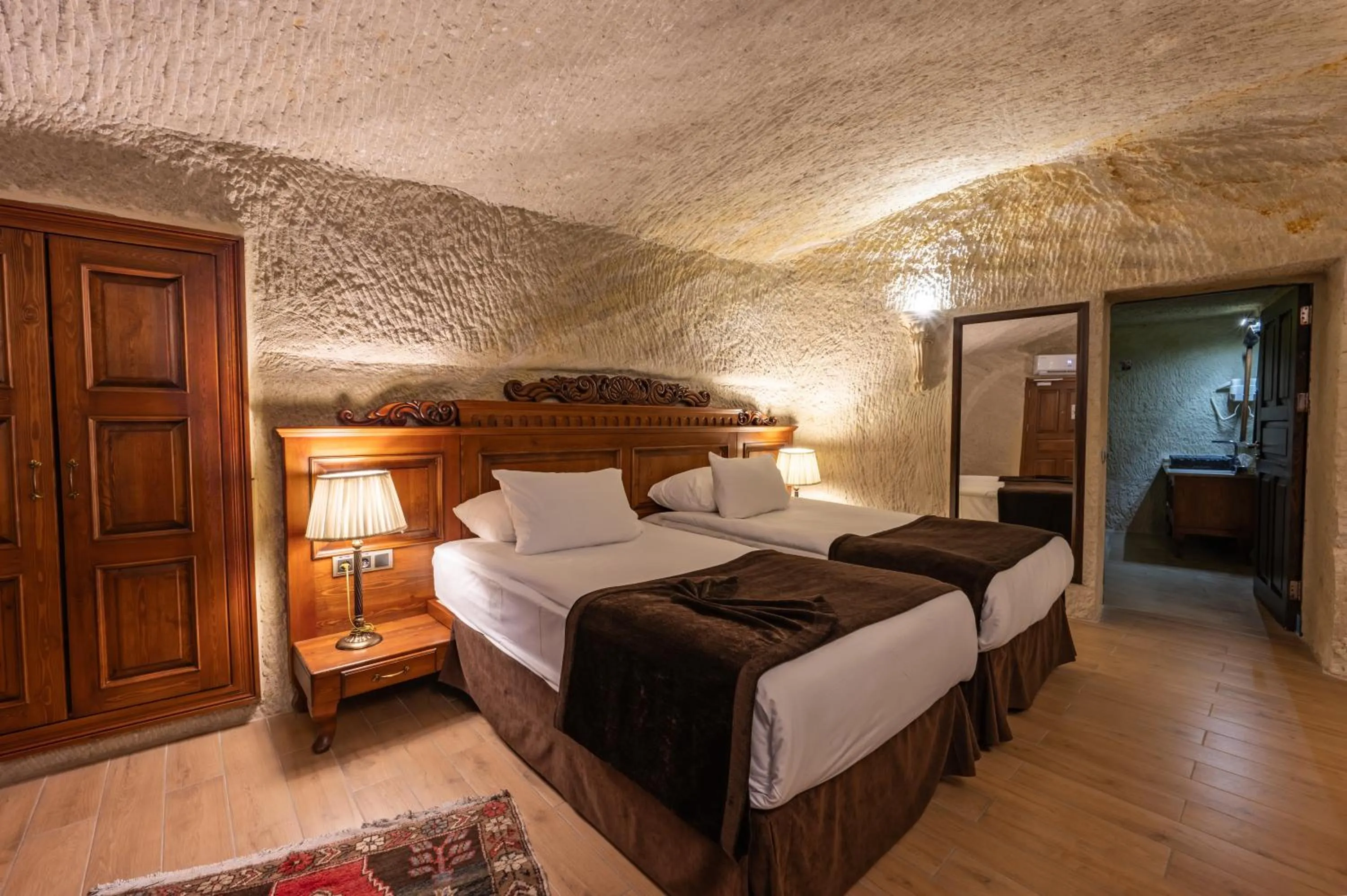 Bedroom, Bed in Utopia Cave Cappadocia