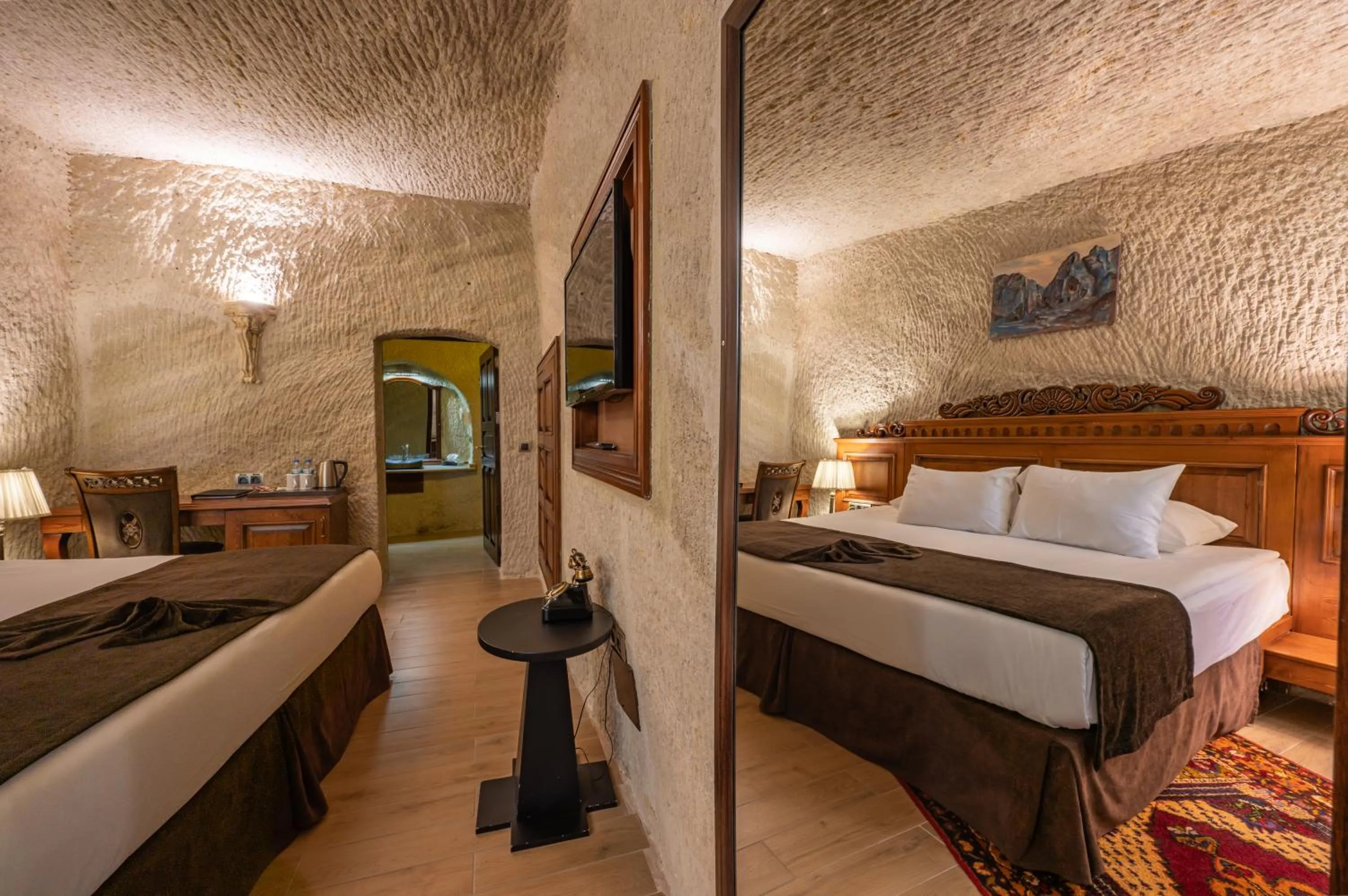 Photo of the whole room, Bed in Utopia Cave Cappadocia