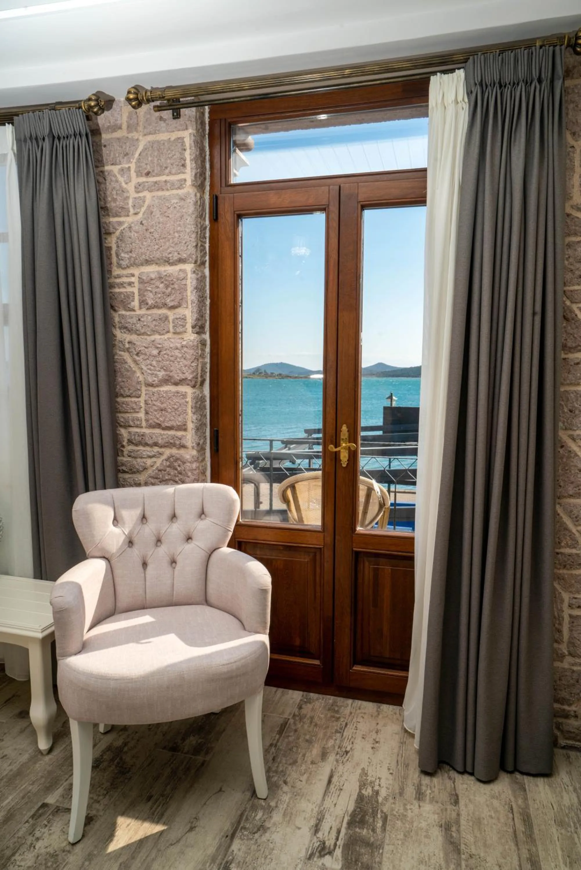 Sea view in Cunda Taka