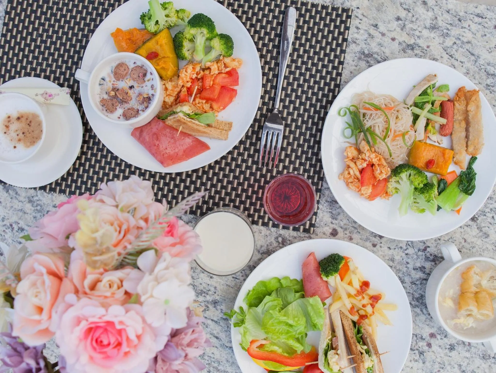 Restaurant/places to eat in Happy Casa Resorts