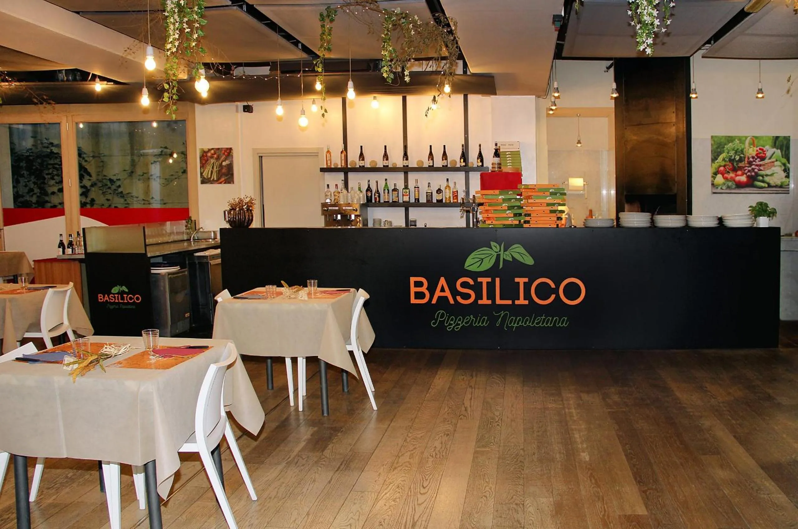 Restaurant/places to eat in HOTEL CAVALIERI