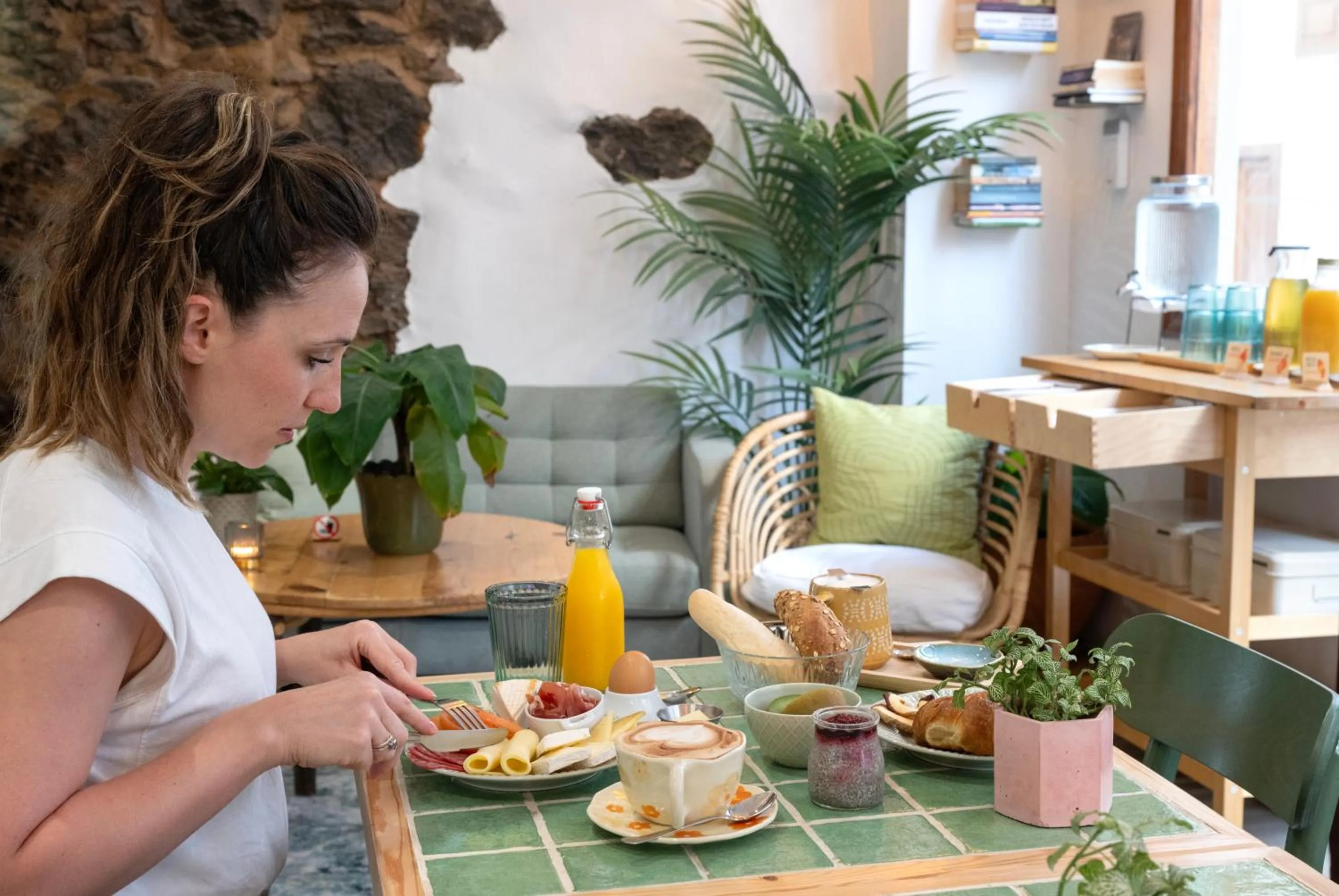 Breakfast in Banana Garden La Palma