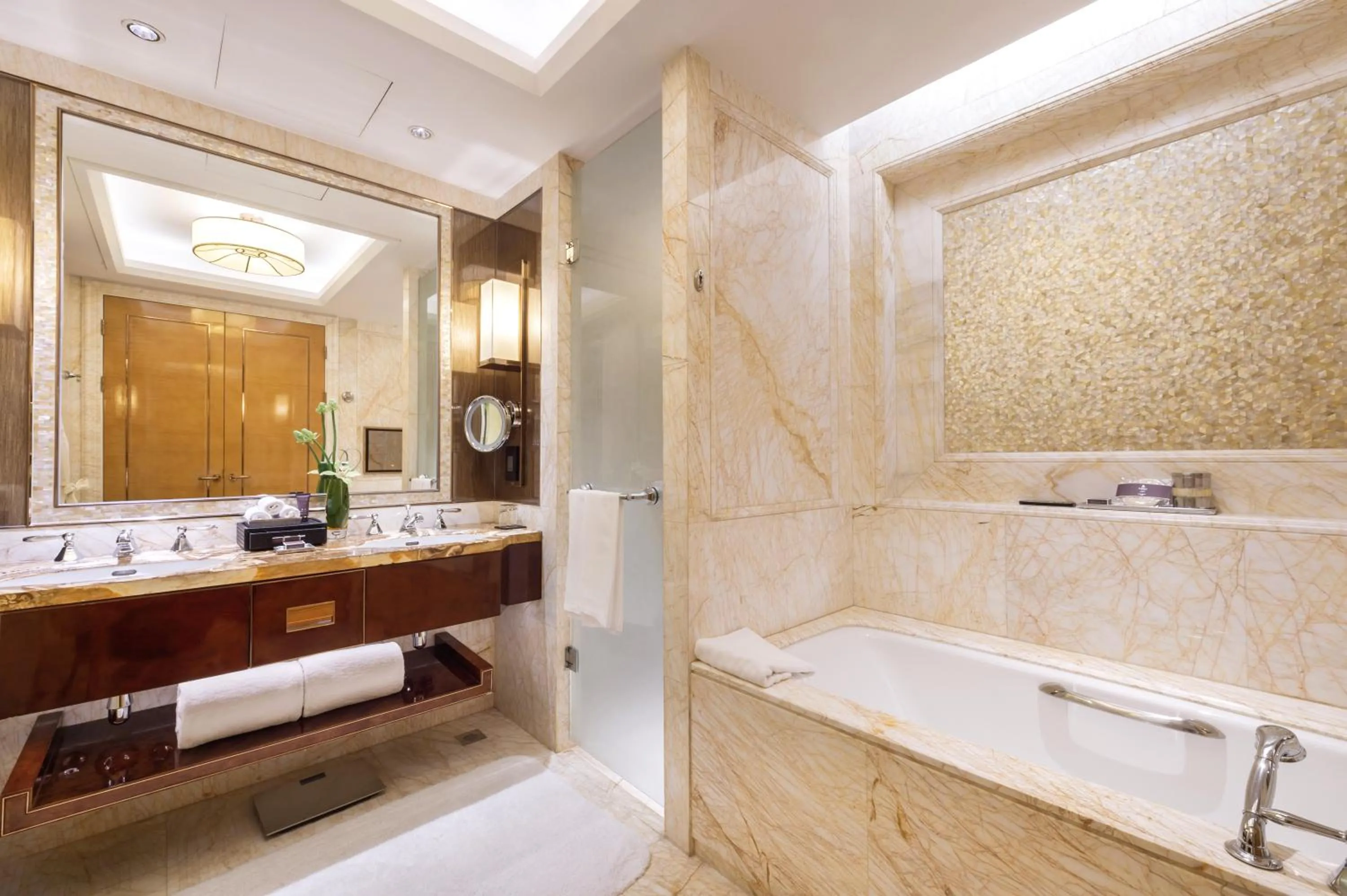 Bathroom in The Ritz-Carlton, Chengdu