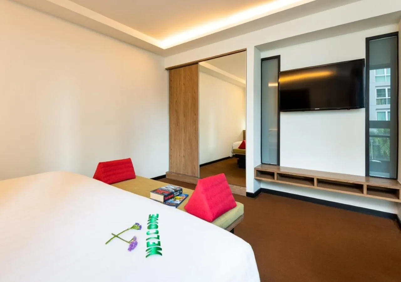 Bed in Maitria Mode Sukhumvit 15 Bangkok - A Chatrium Collection