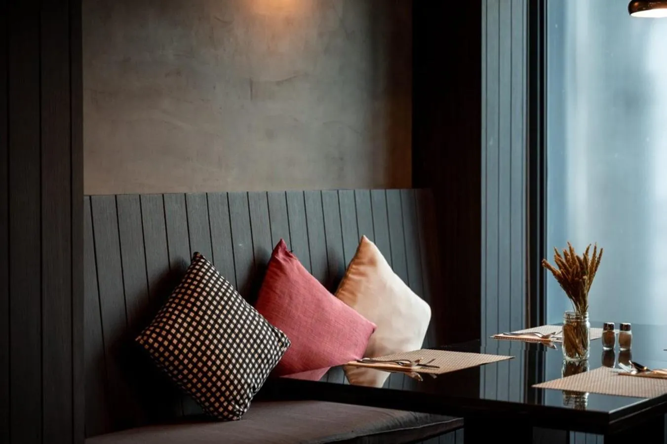 Restaurant/places to eat in Maitria Mode Sukhumvit 15 Bangkok - A Chatrium Collection