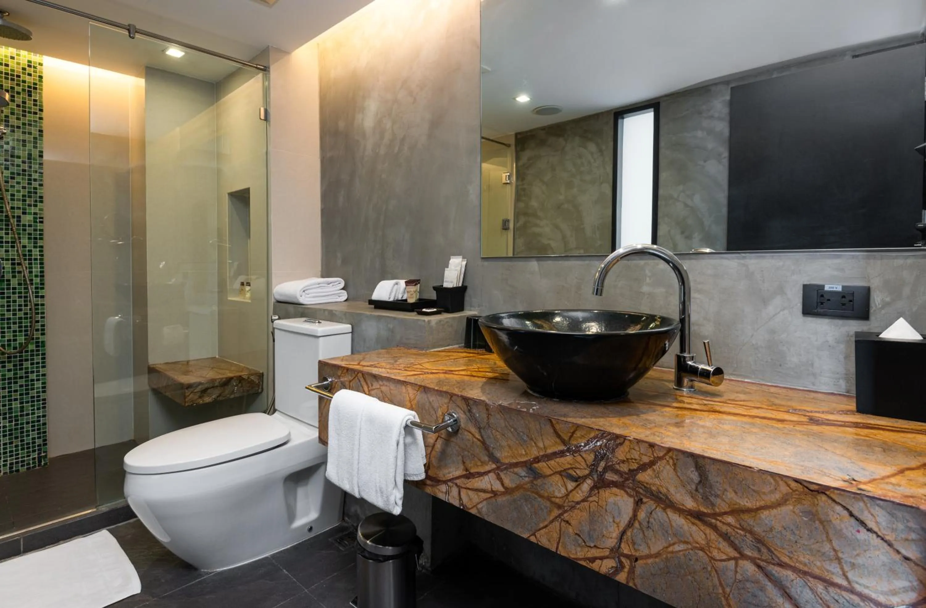 Toilet in Maitria Mode Sukhumvit 15 Bangkok - A Chatrium Collection