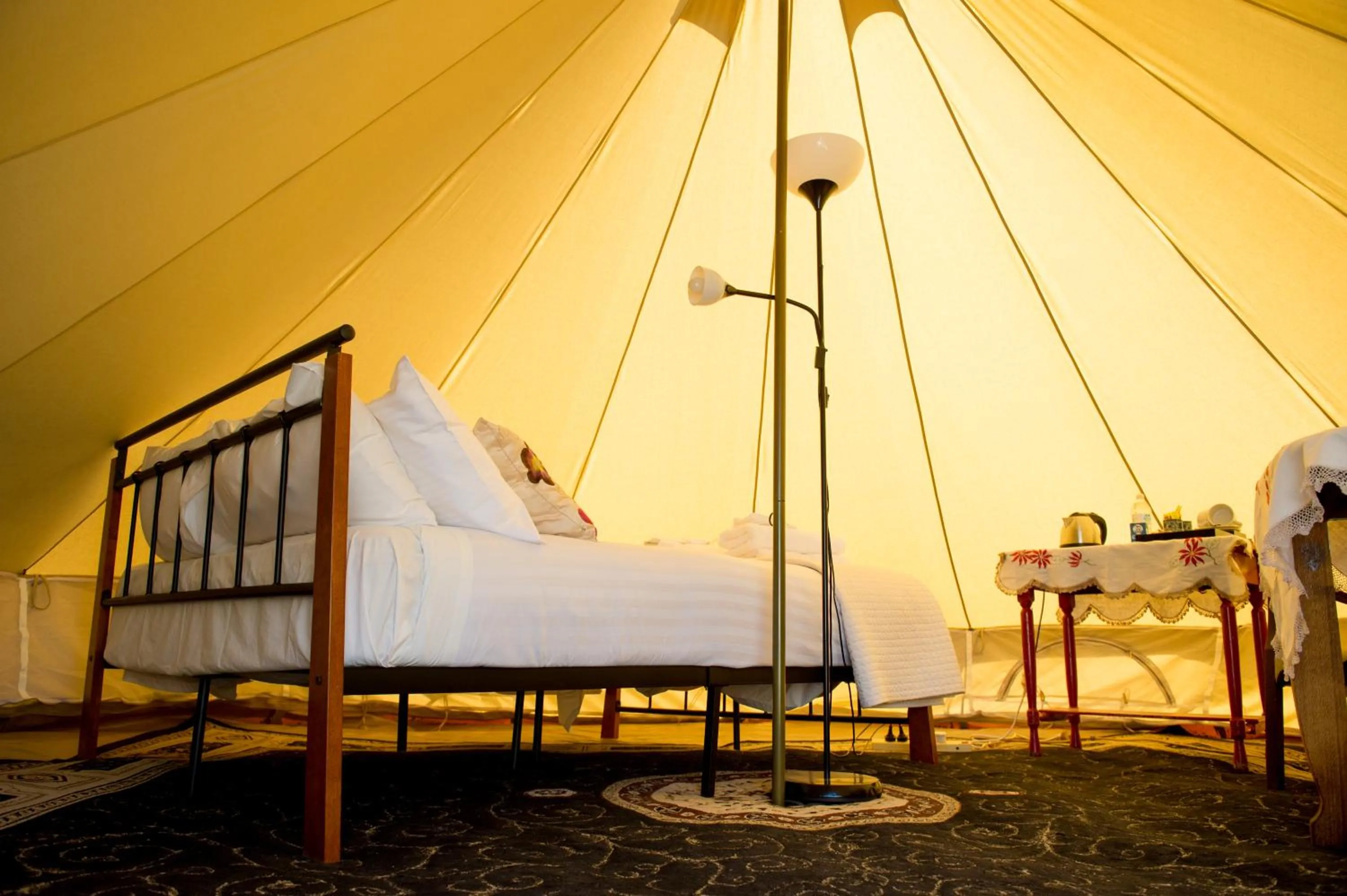 Bed in Club Boutique Hotel Cunnamulla
