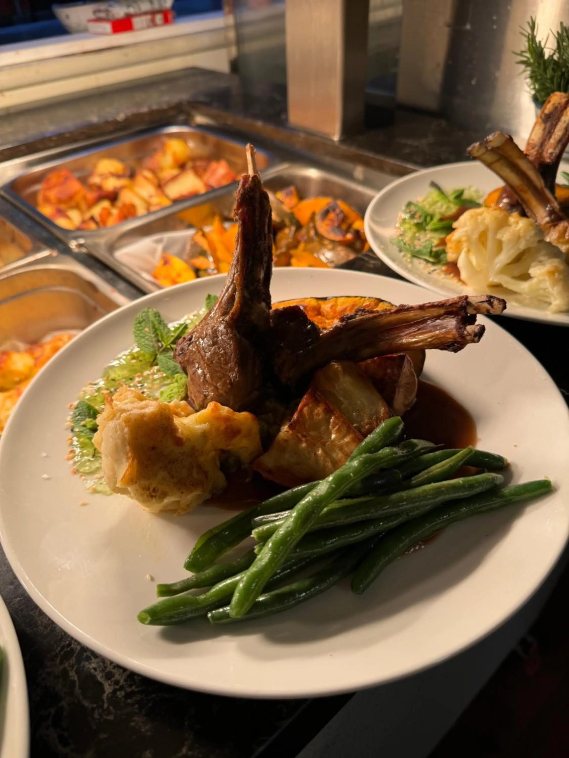 Restaurant/places to eat in Club Boutique Hotel Cunnamulla