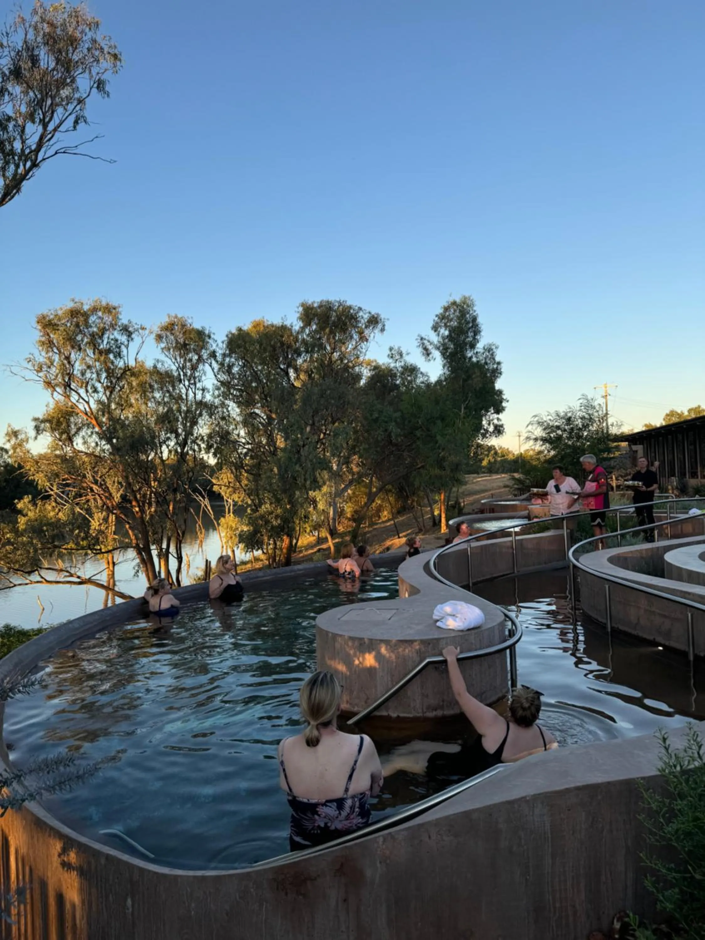 Hot Spring Bath in Club Boutique Hotel Cunnamulla