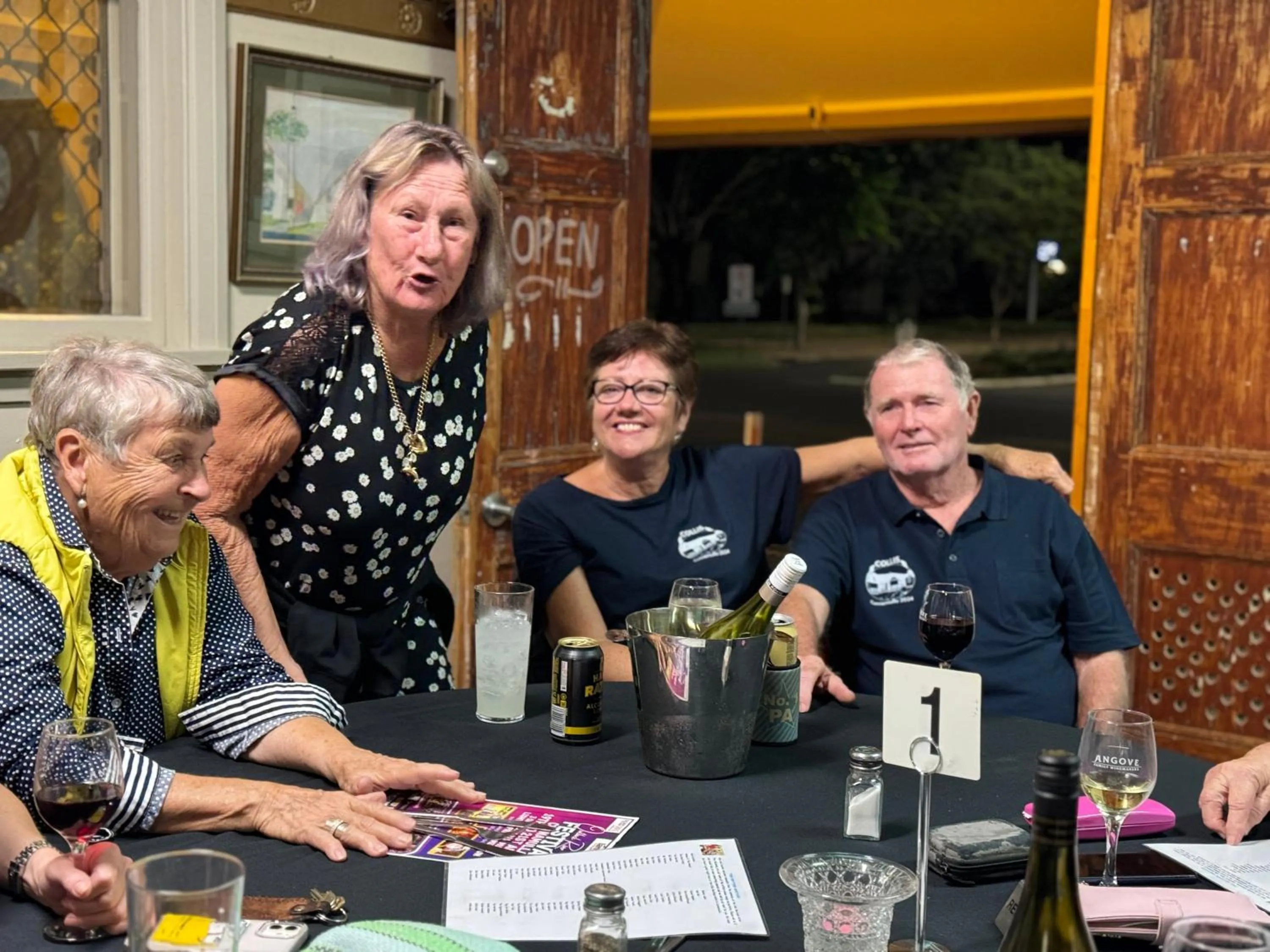 Restaurant/places to eat in Club Boutique Hotel Cunnamulla