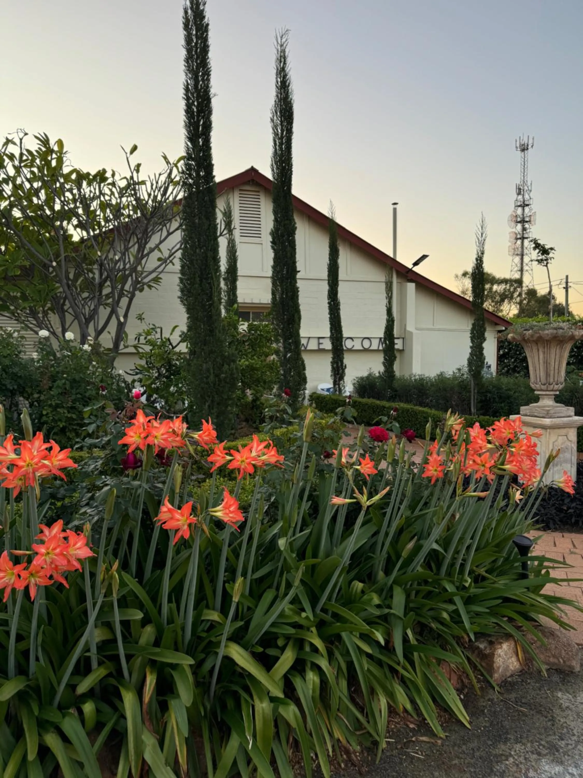 Property building in Club Boutique Hotel Cunnamulla