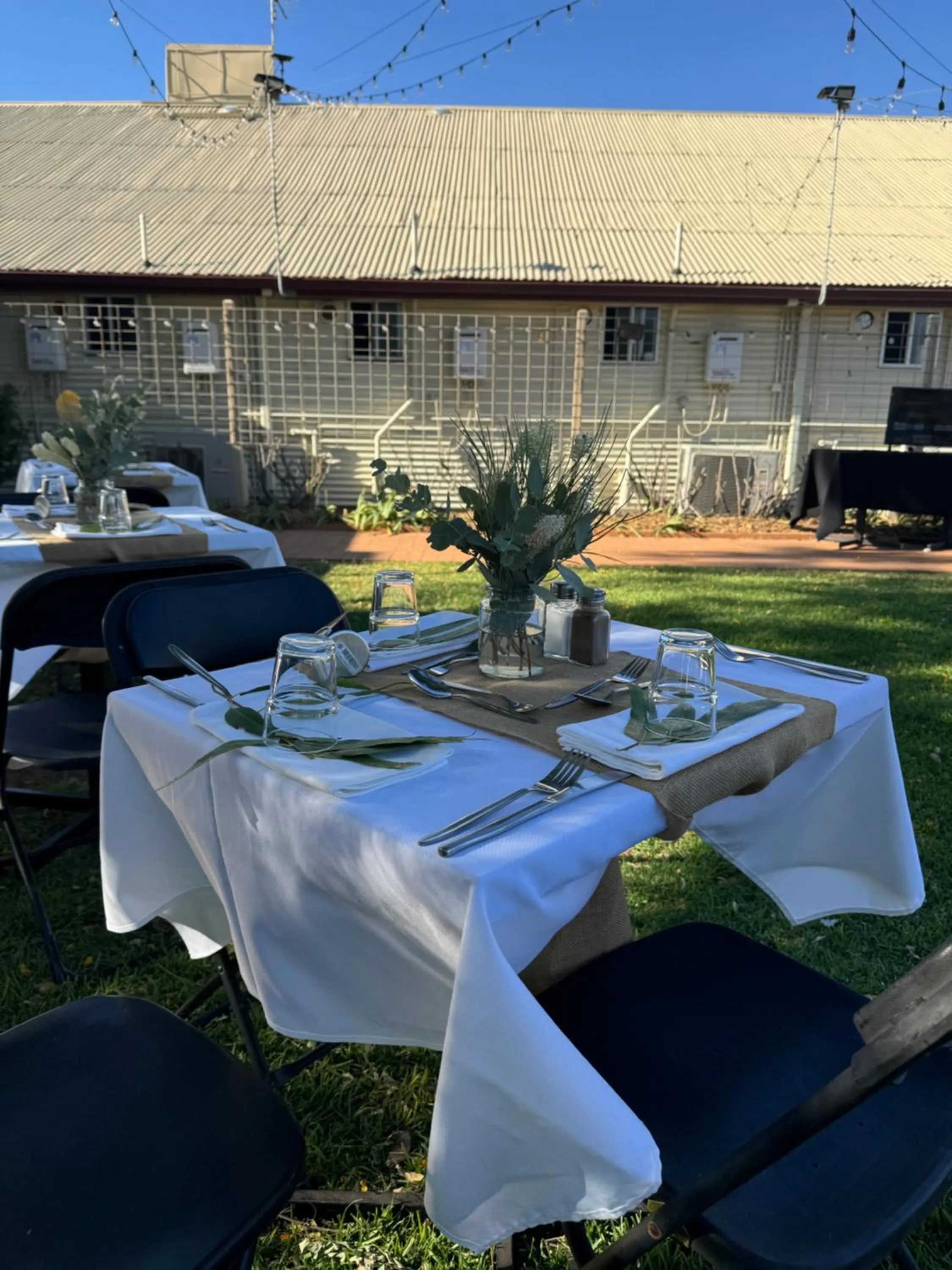 Restaurant/places to eat in Club Boutique Hotel Cunnamulla