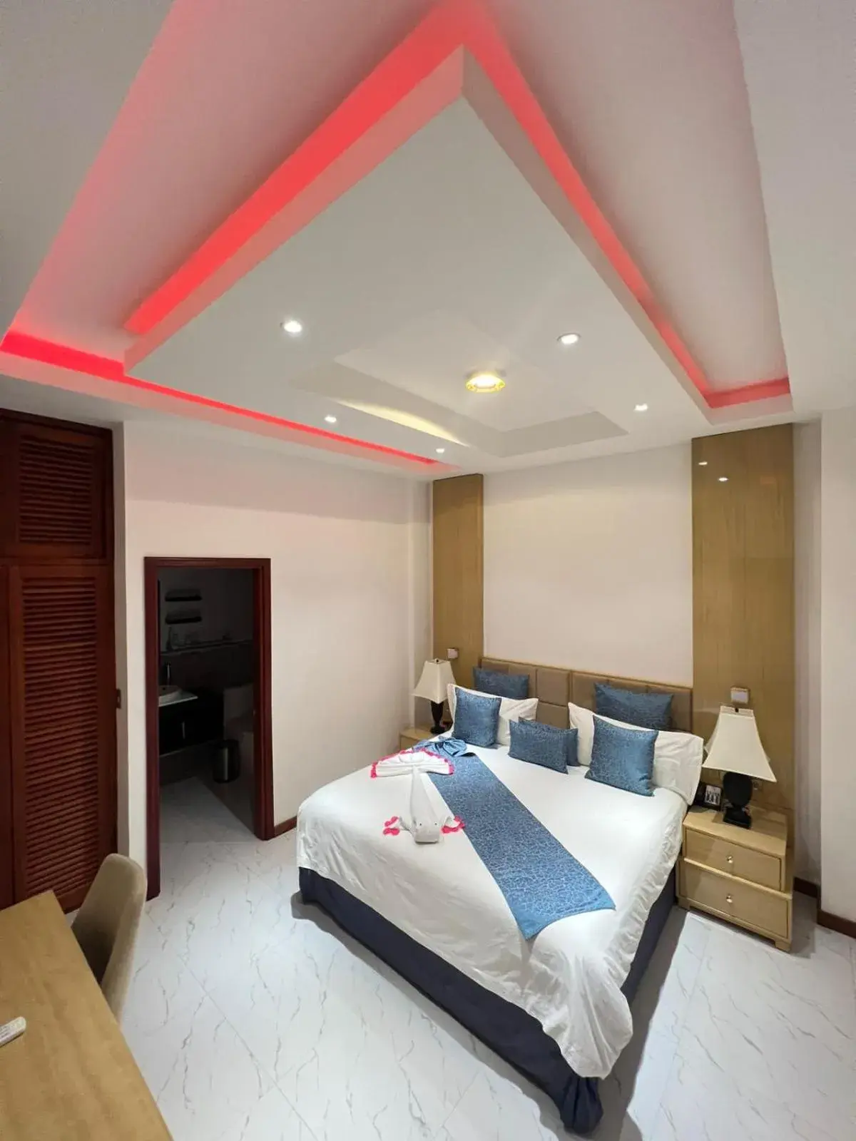 Queen Room - single occupancy in L'ver Hotel Queen Room - single occupancy in L'ver Hotel