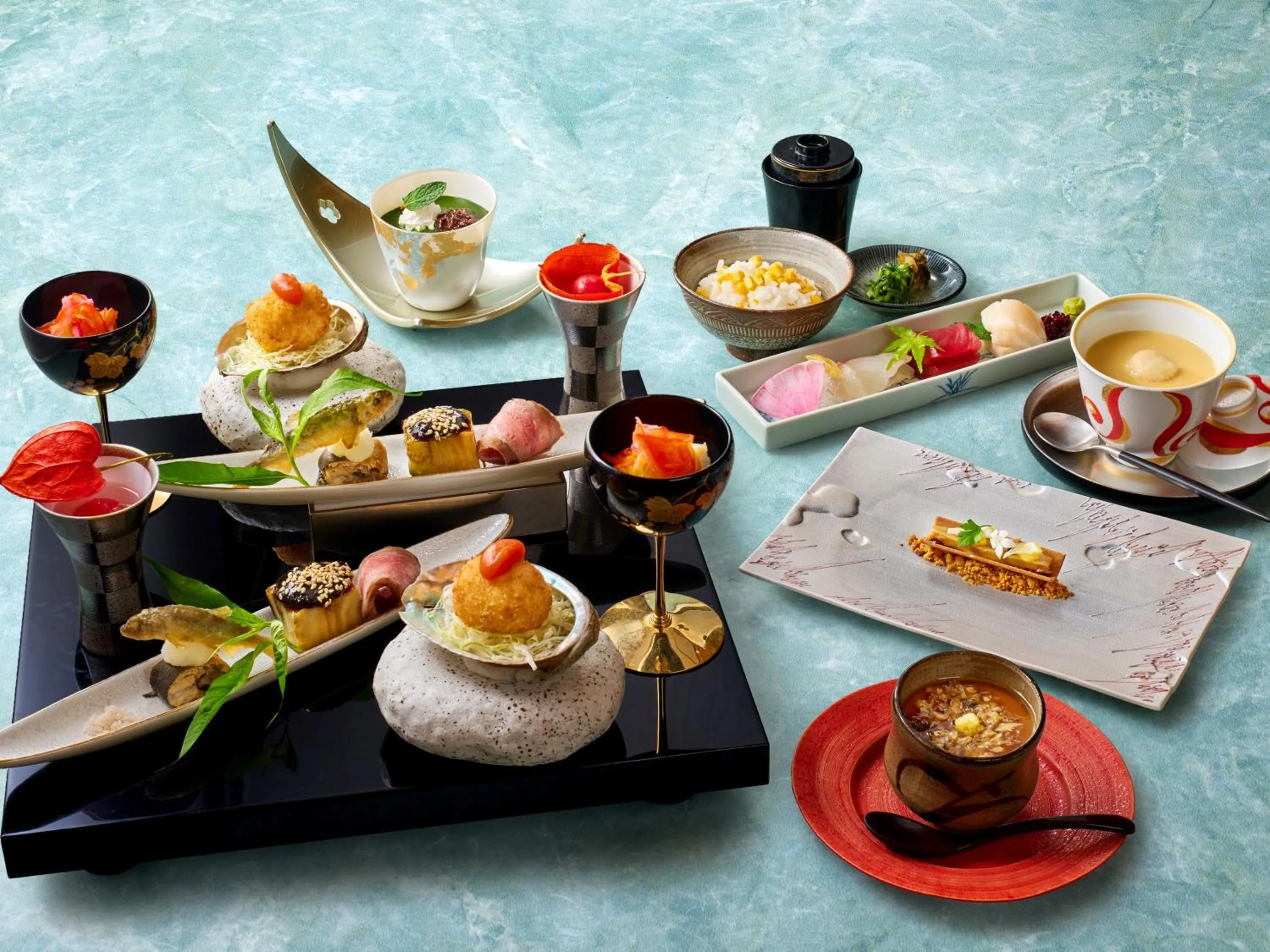 Food and drinks in Sun Members Kyoto Saga