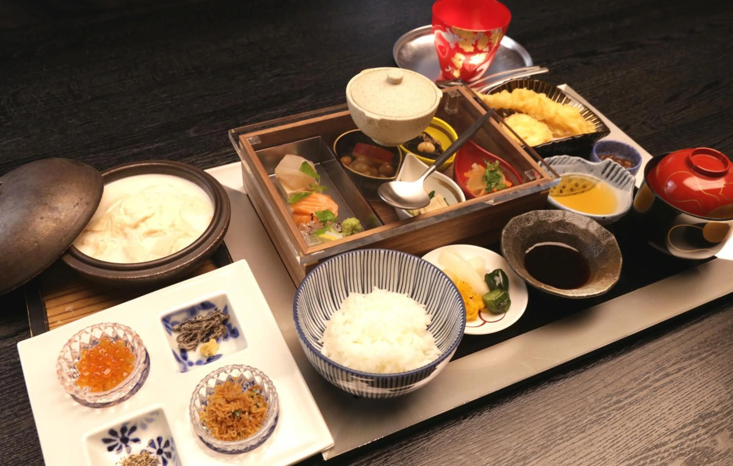 Food and drinks in Sun Members Kyoto Saga