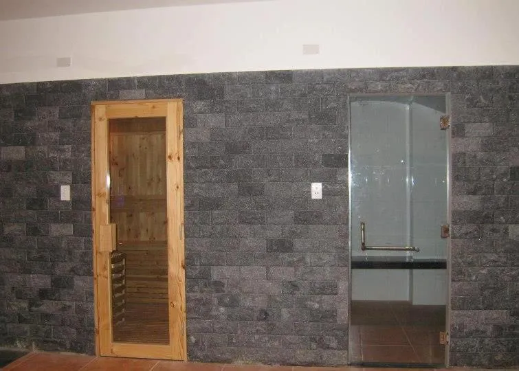 Decorative detail in Apogee Hotel