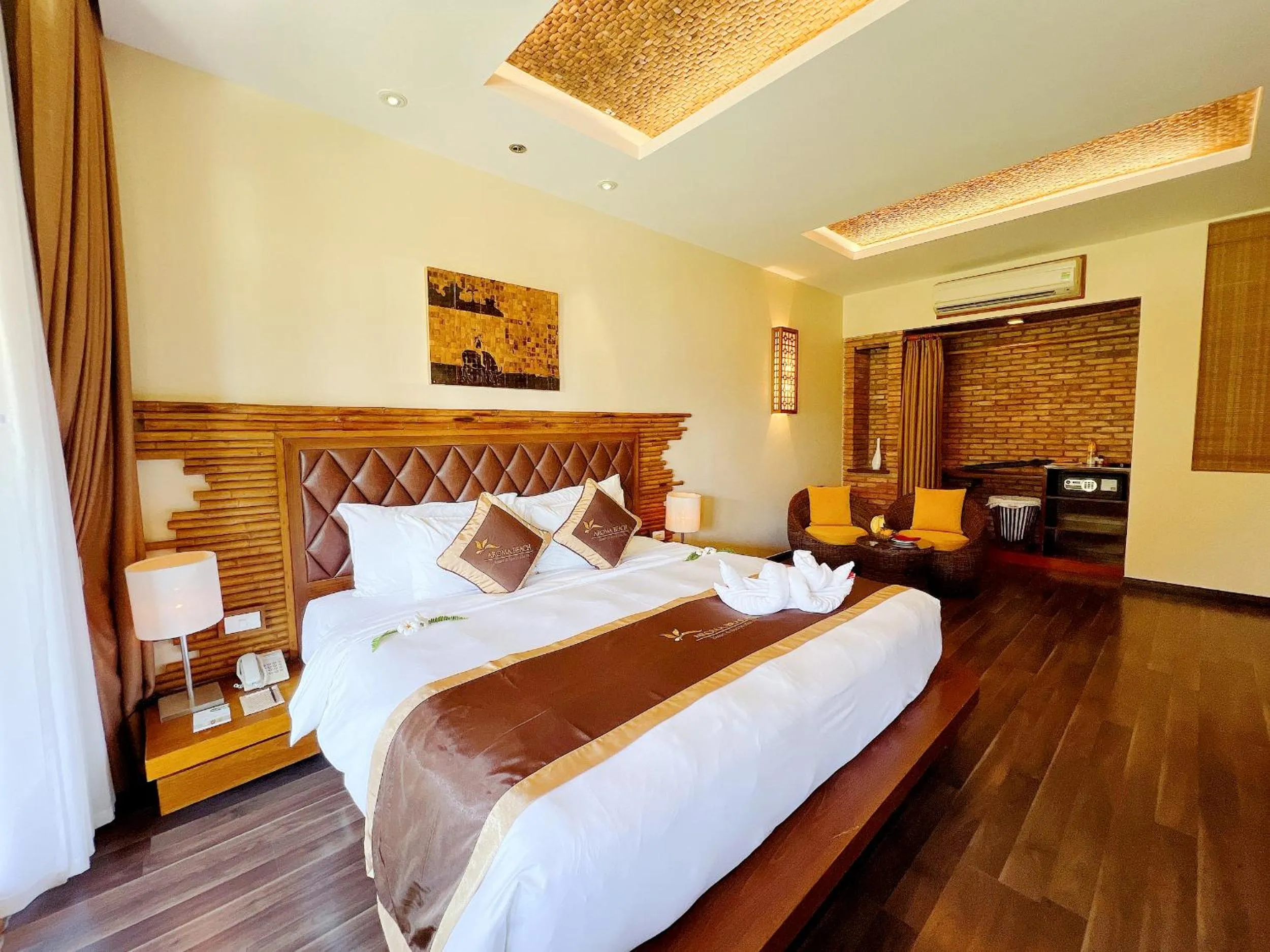 Bedroom, Bed in Aroma Beach Resort and Spa