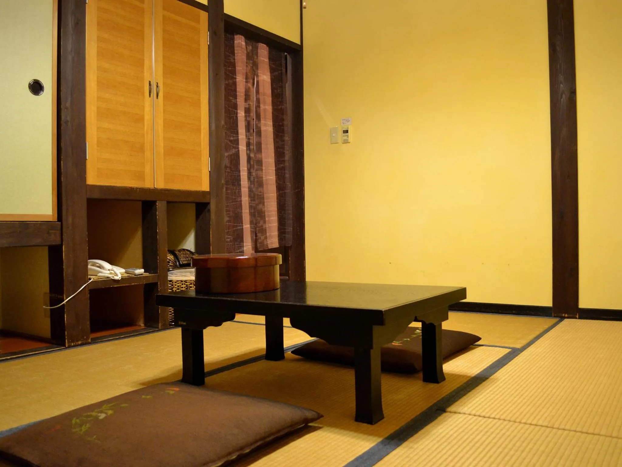 Seating area in Tabinoyado Asonoyu