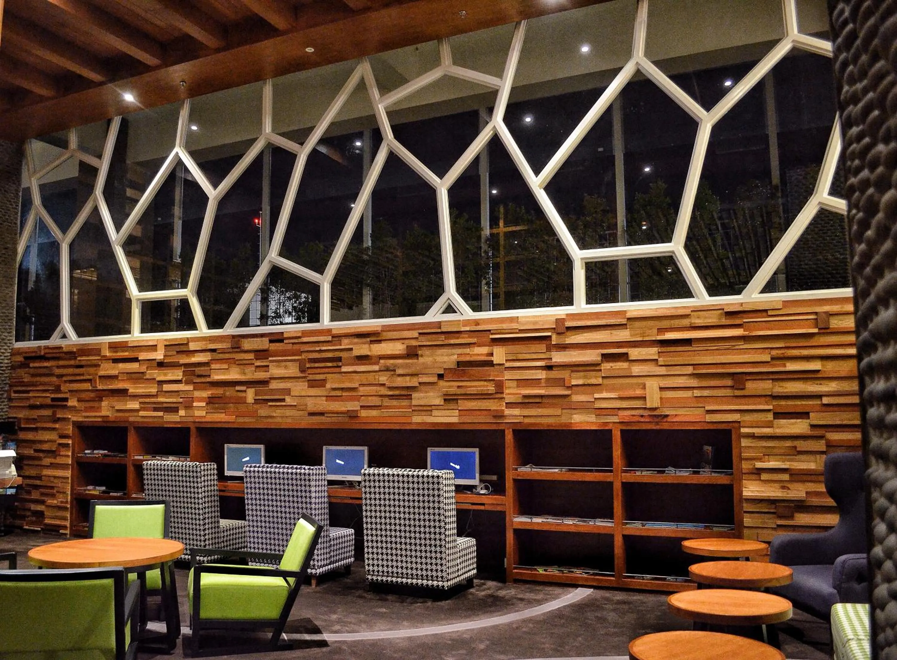 Lobby or reception in TS SUITES Seminyak Bali