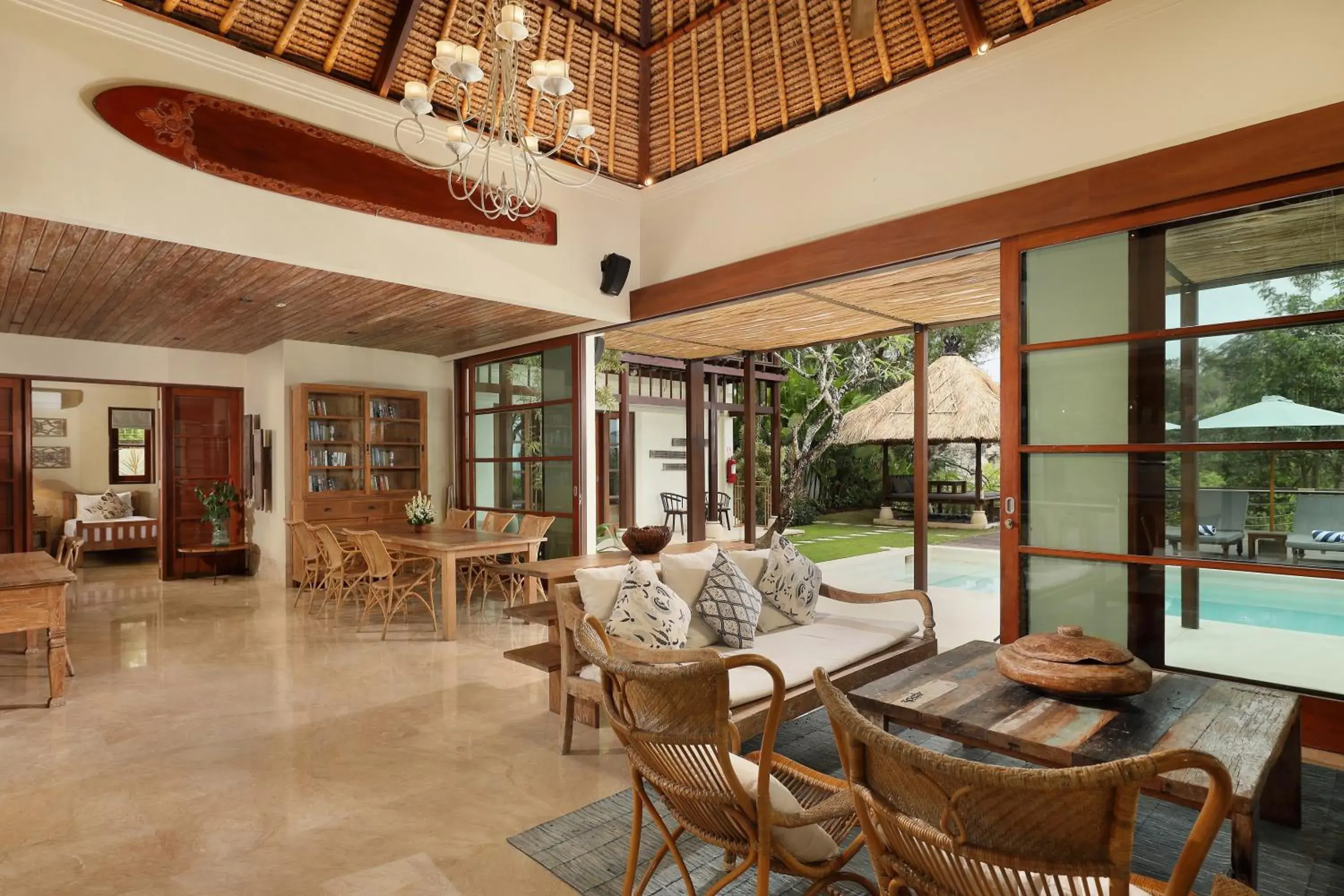 Living room in Jimbaran Beach Villas by Nakula Living room in Jimbaran Beach Villas by Nakula