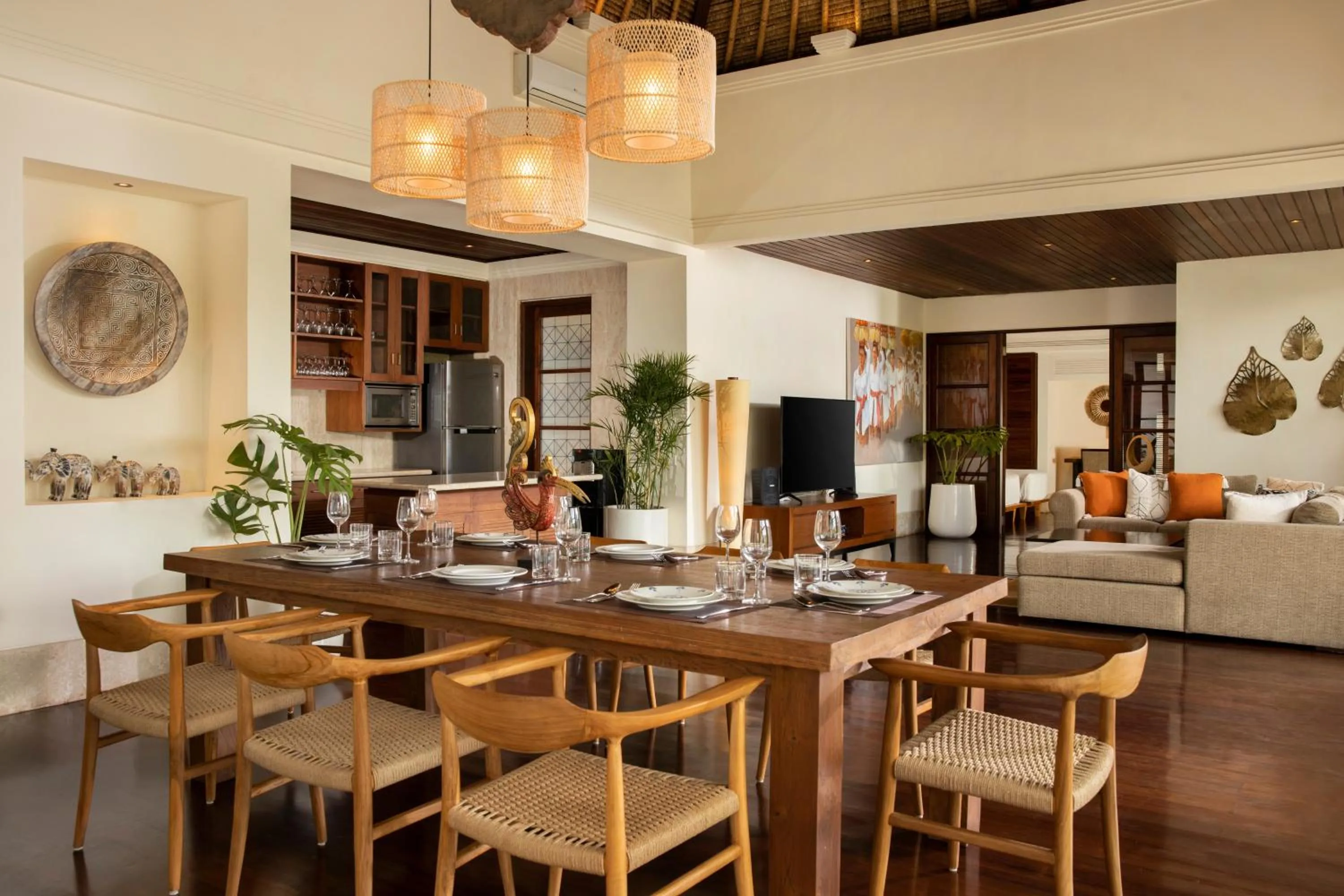 Kitchen or kitchenette in Jimbaran Beach Villas by Nakula