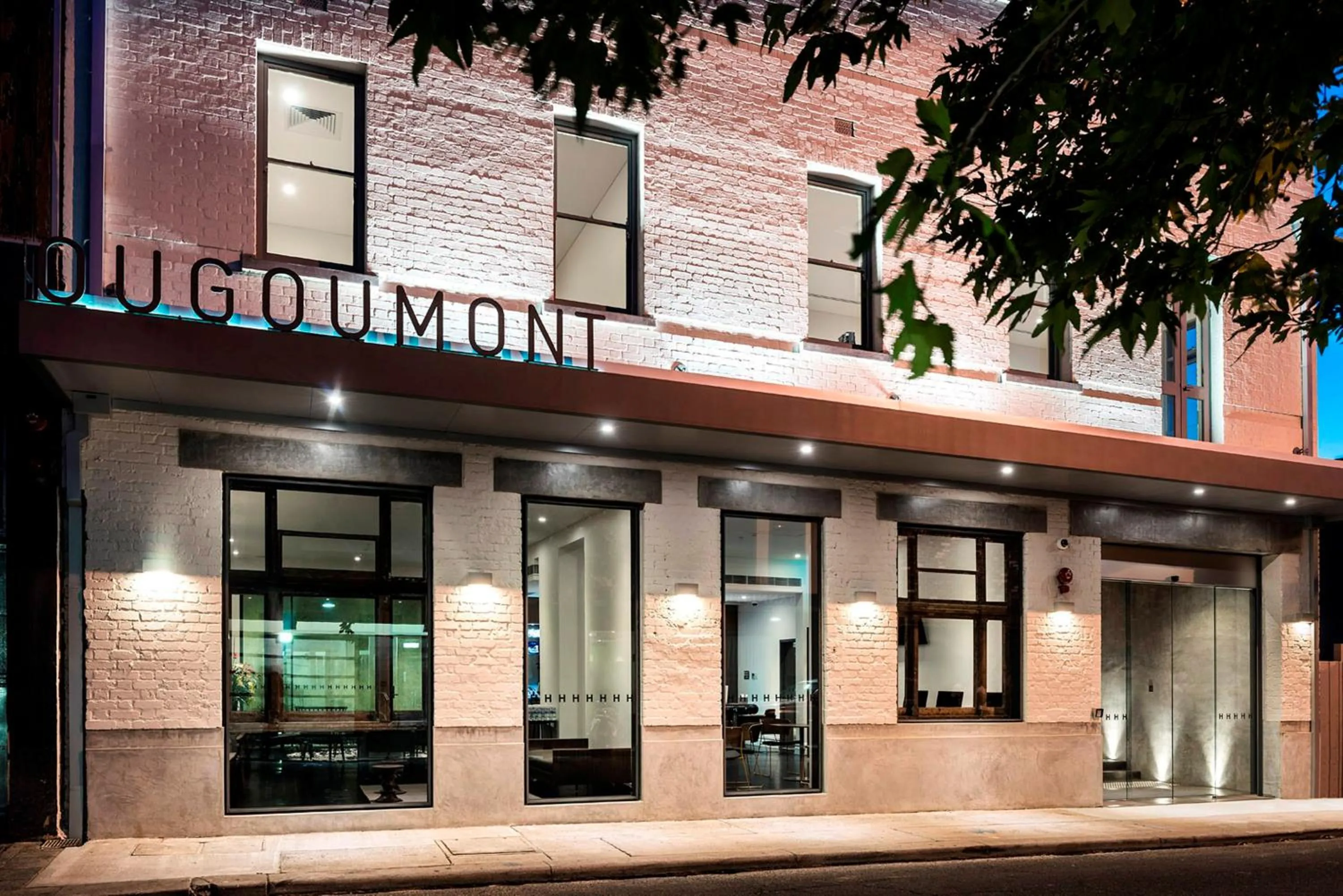 Property building in Hougoumont Hotel Fremantle