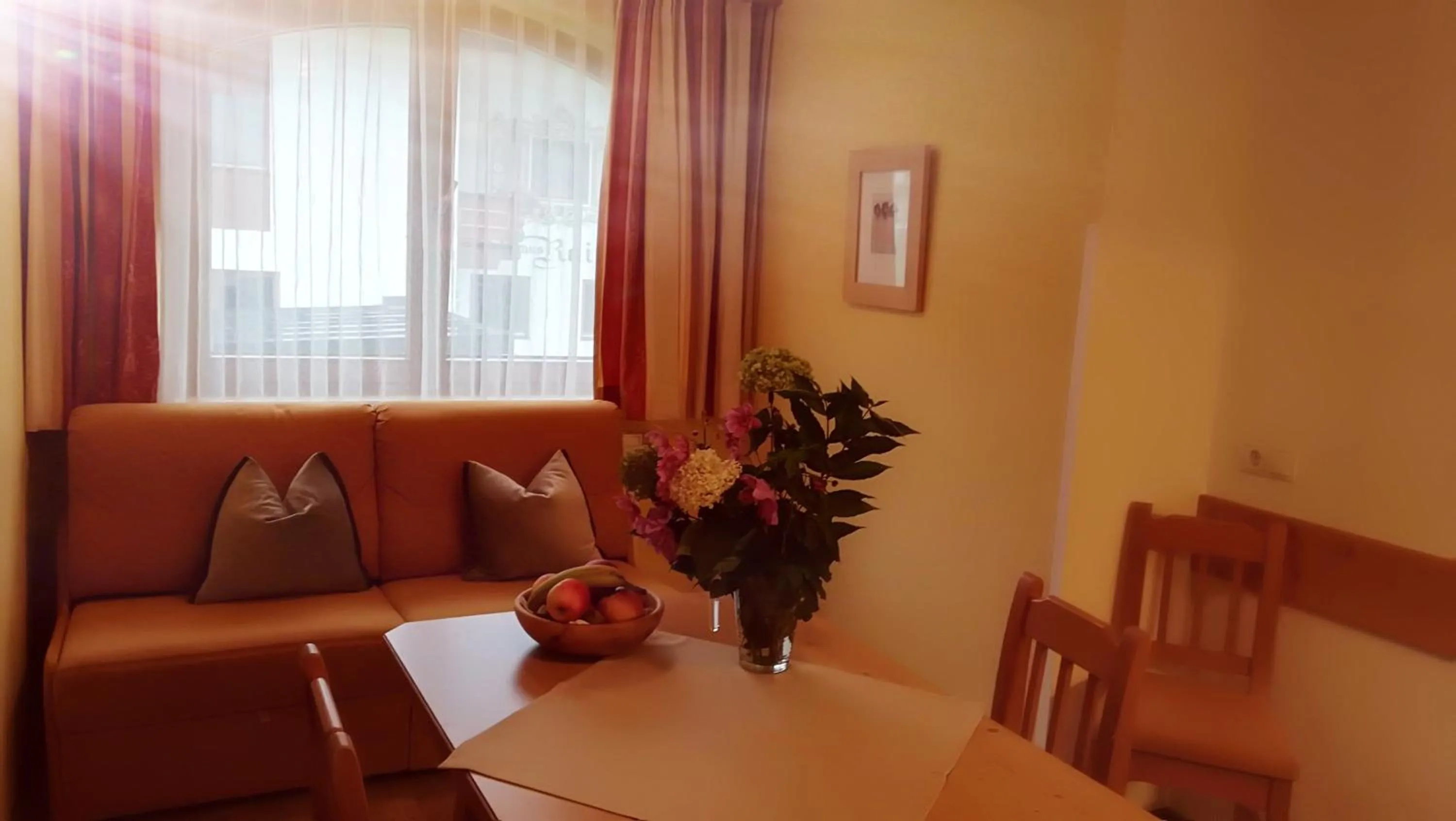 Nightclub / DJ in Apart Austria