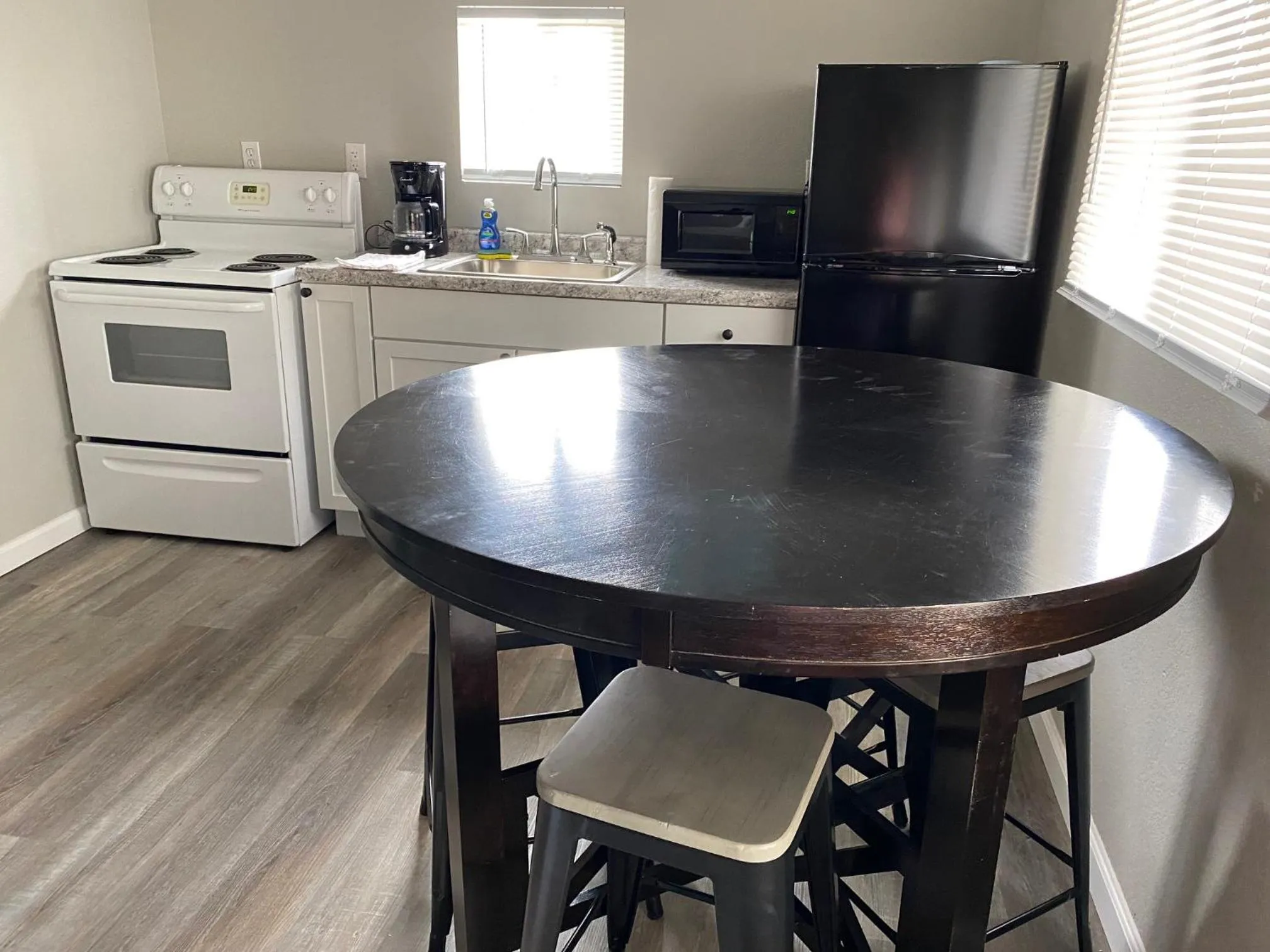 Rockwood Resort Motel