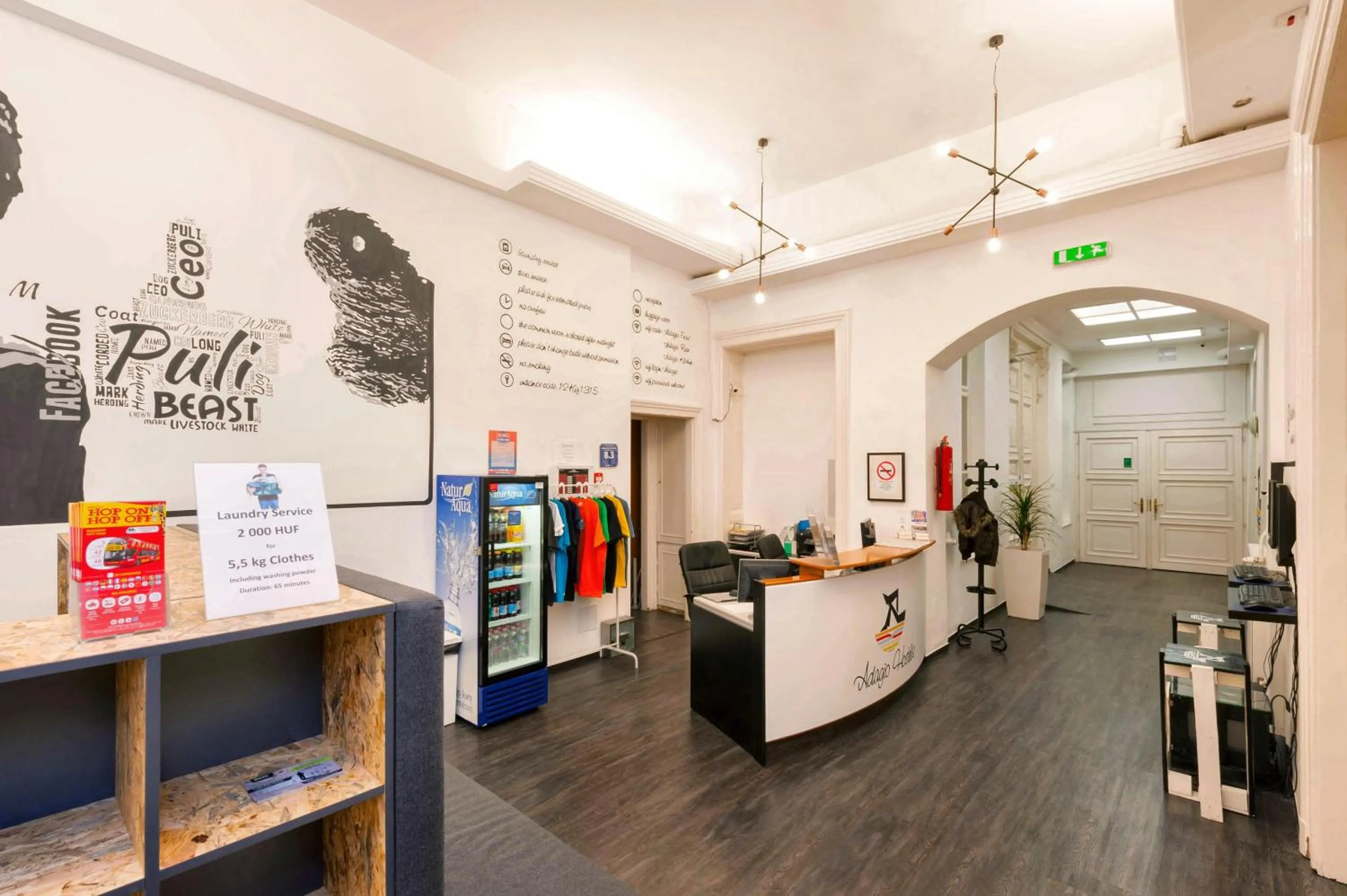 Lobby or reception in Adagio Hostel Basilica