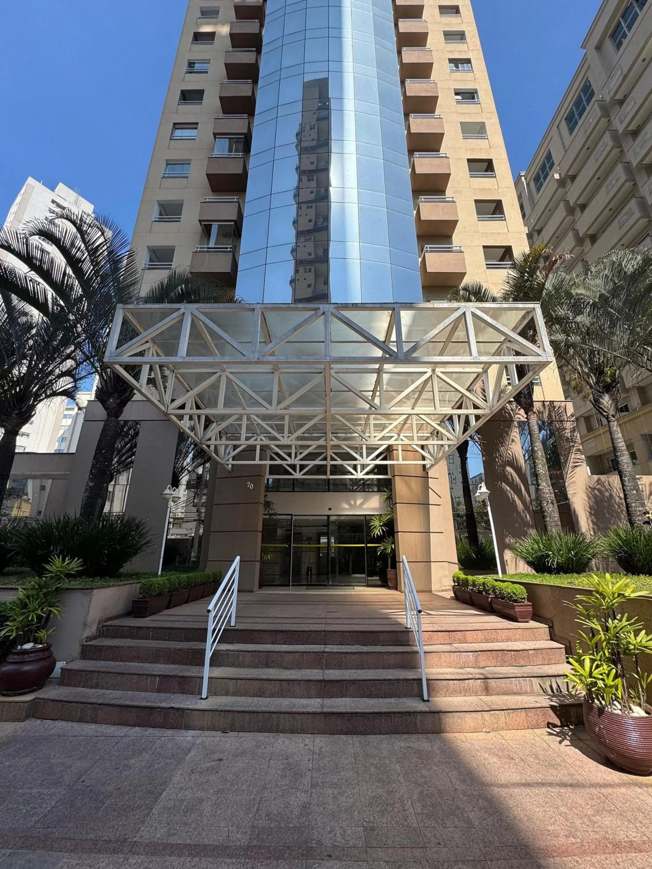 Facade/entrance in Get a Flat 1103/Jardins /Paulista