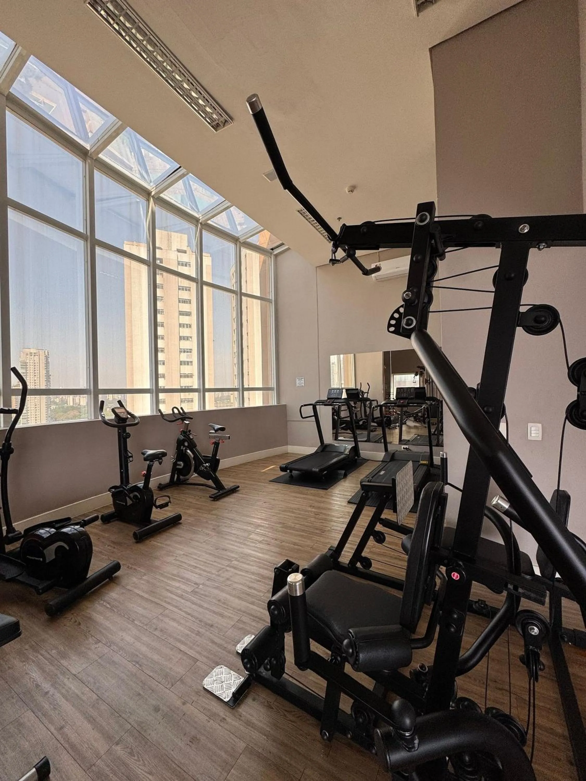 Fitness centre/facilities in Get a Flat 1103/Jardins /Paulista