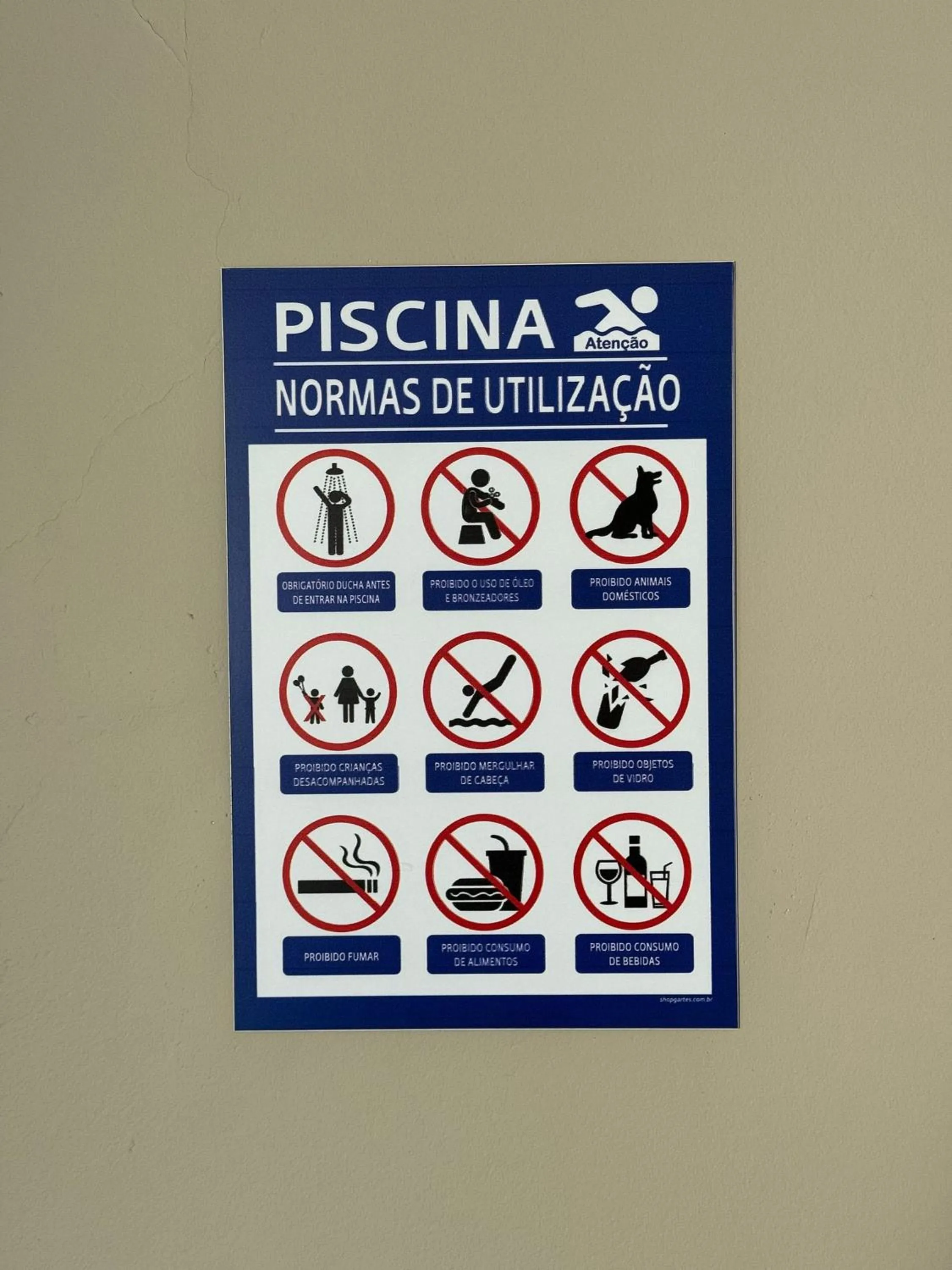 Swimming pool in Get a Flat 1103/Jardins /Paulista