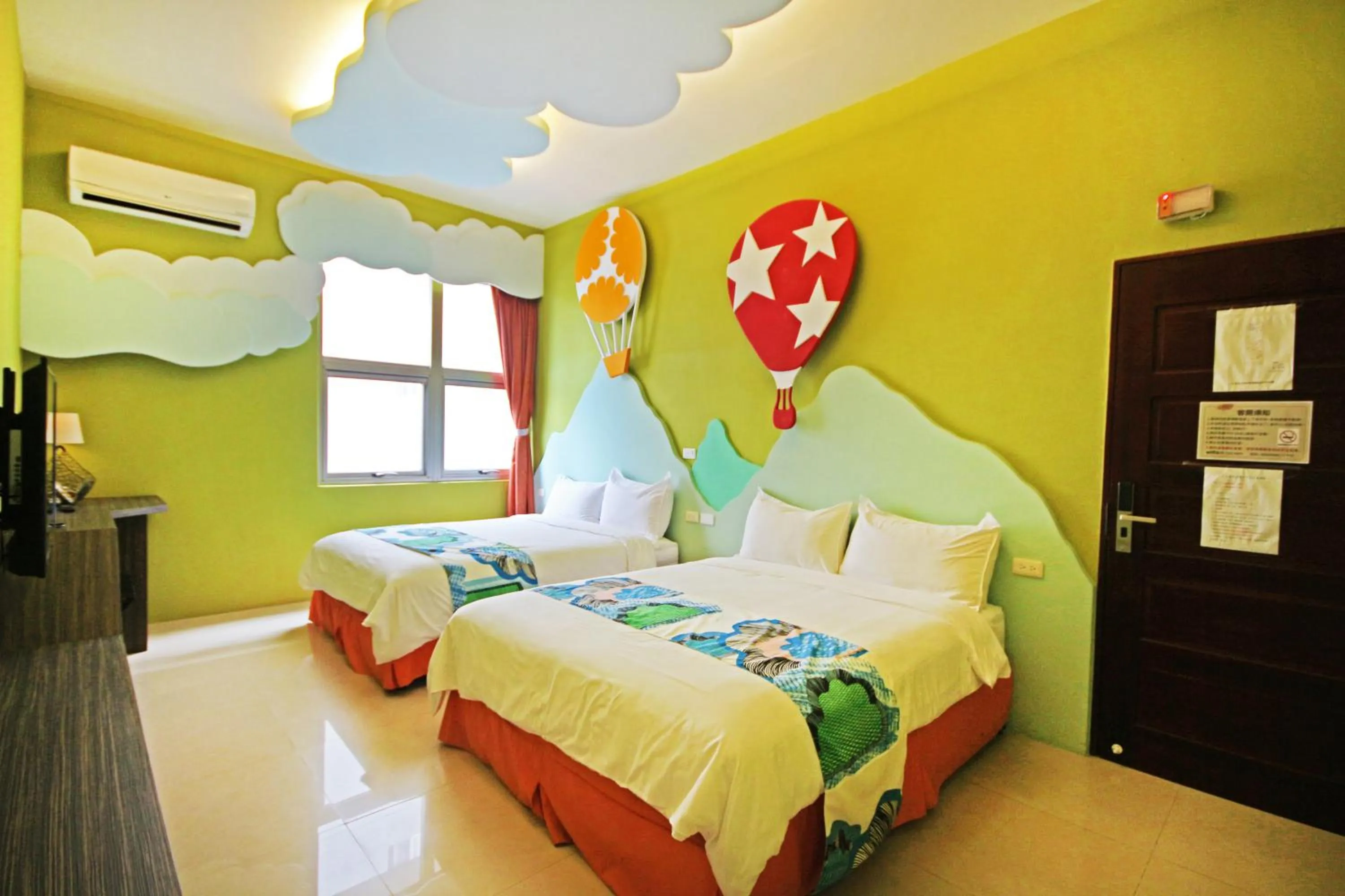 Bedroom in Fun Trip - Little Castle & Oscar B&B