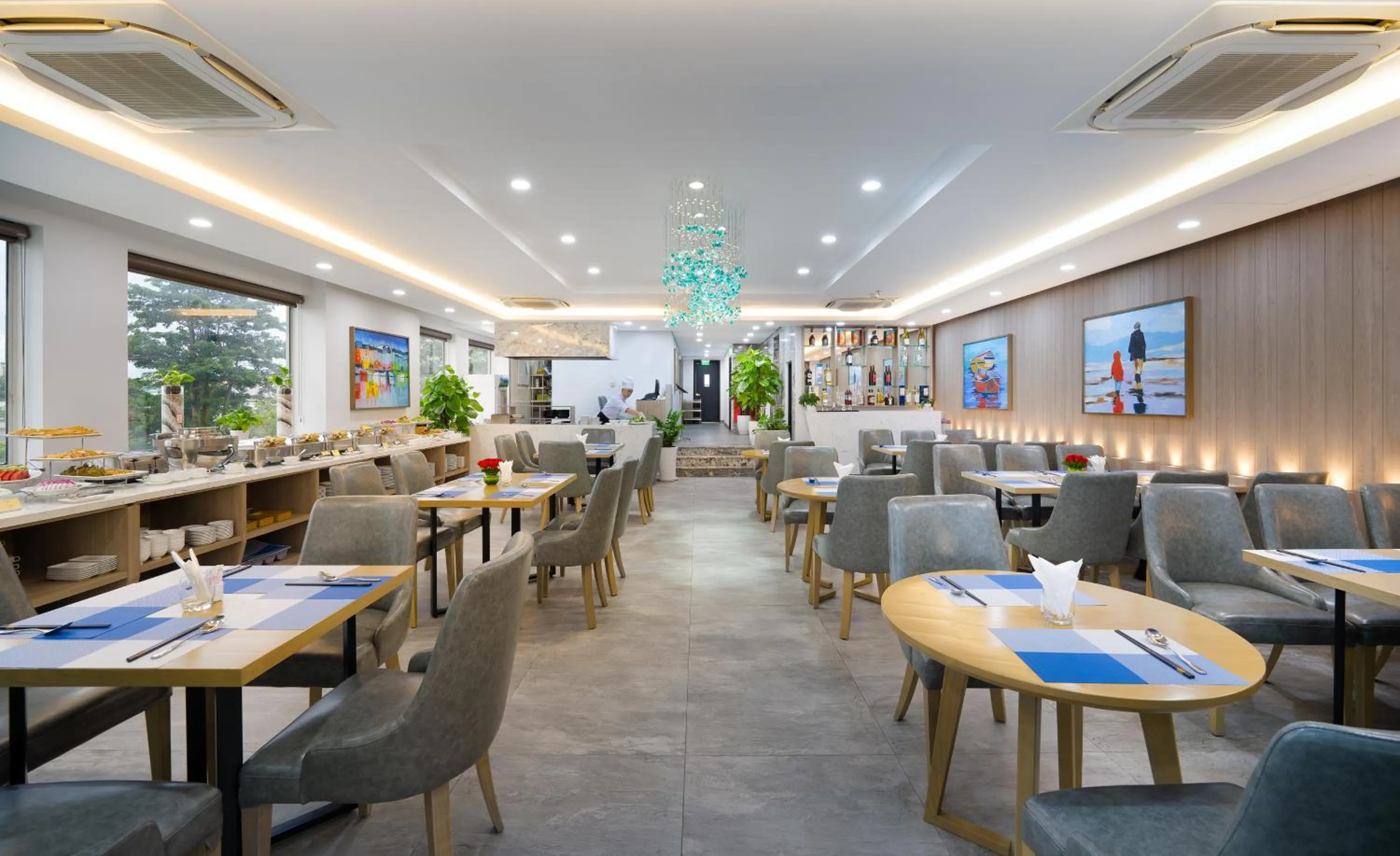 Restaurant/places to eat in Nguyen Gia Hotel