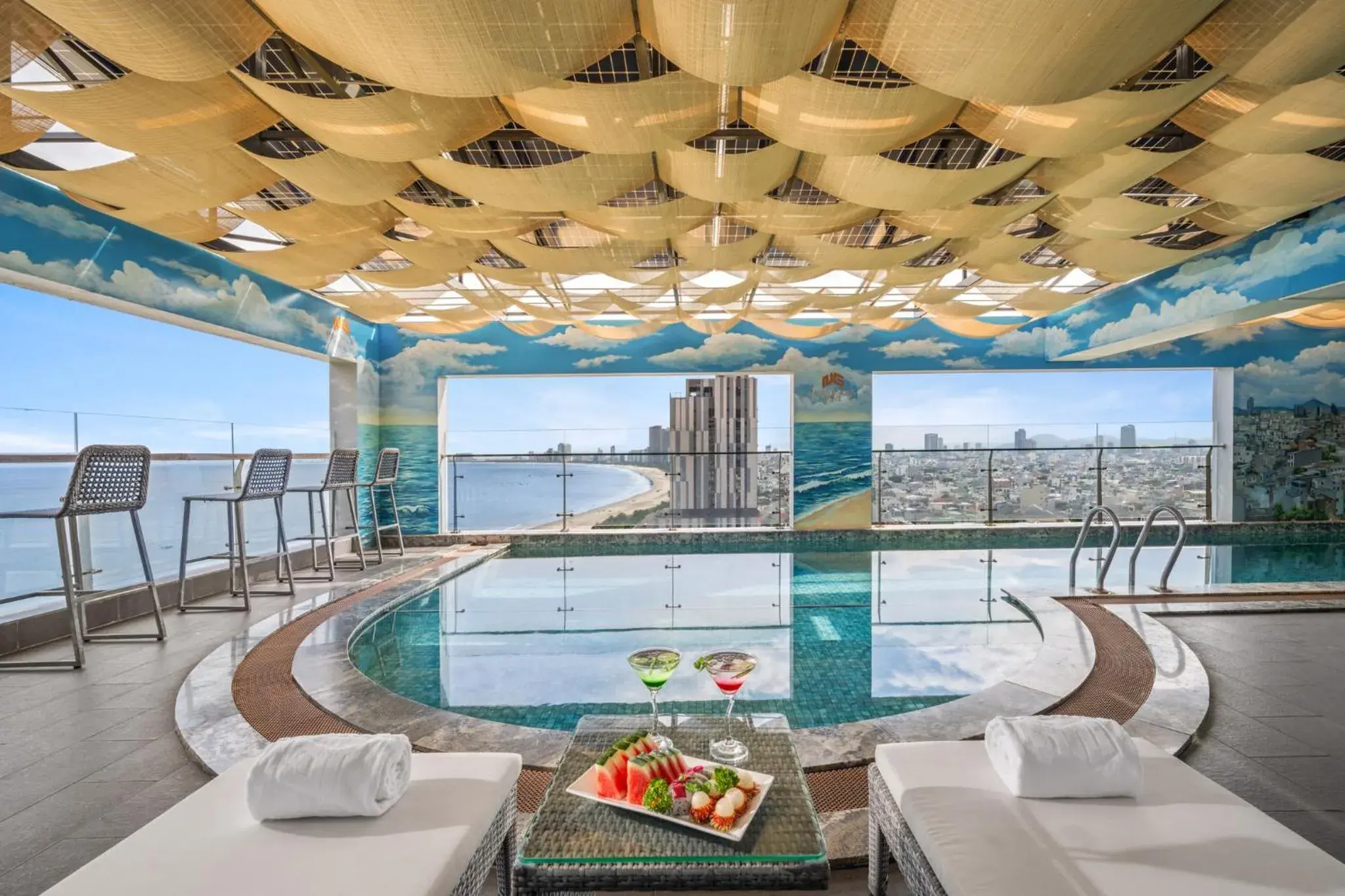 Swimming pool in Nguyen Gia Hotel Swimming pool in Nguyen Gia Hotel