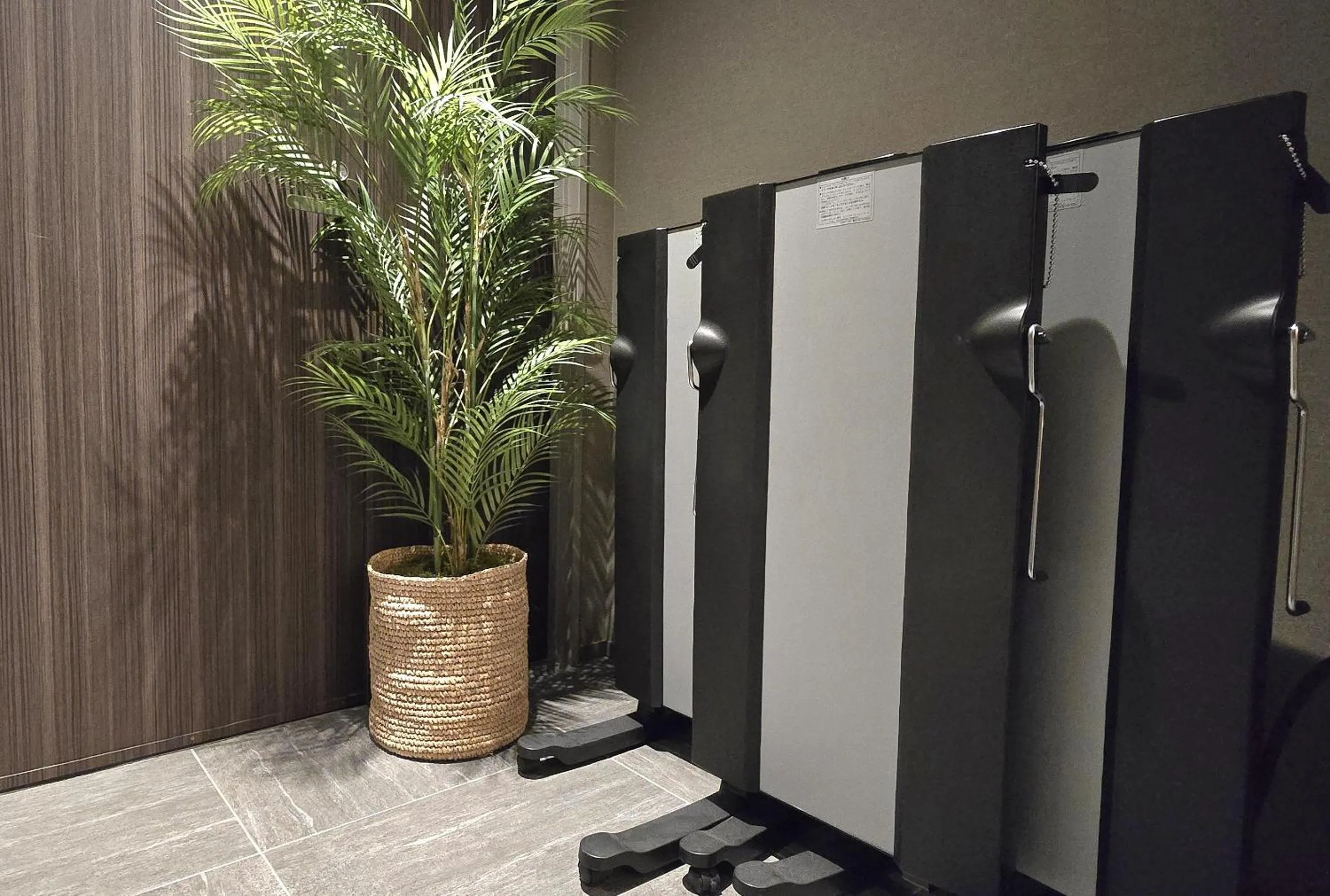 trouser press in Dynasty Hotel & Resort Osaka