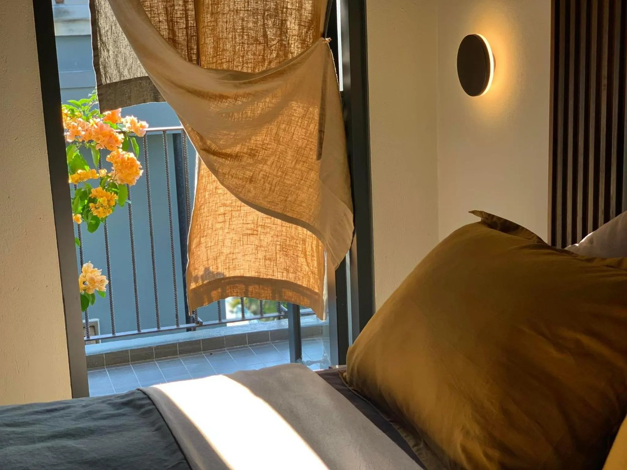 Bed in Kaia Gallery Hotel Hoi An