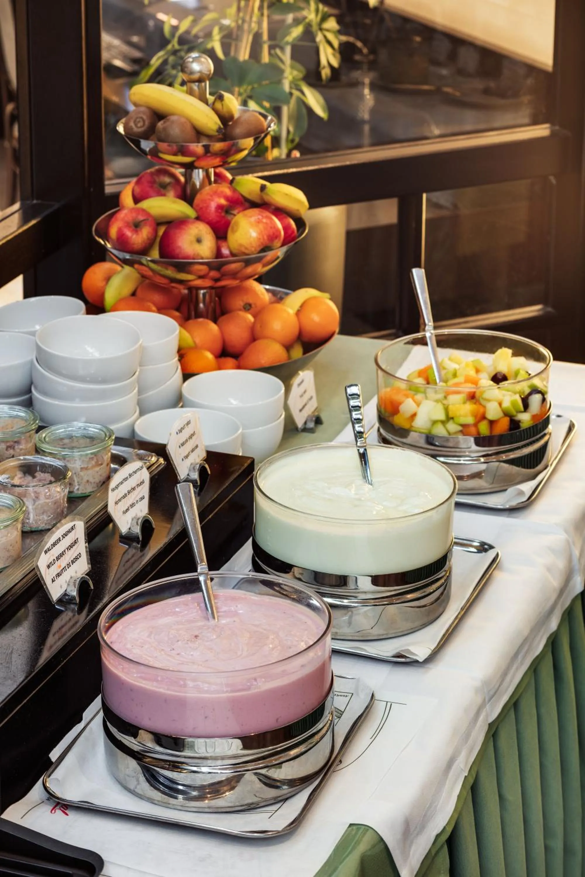 Breakfast in Hotel Central