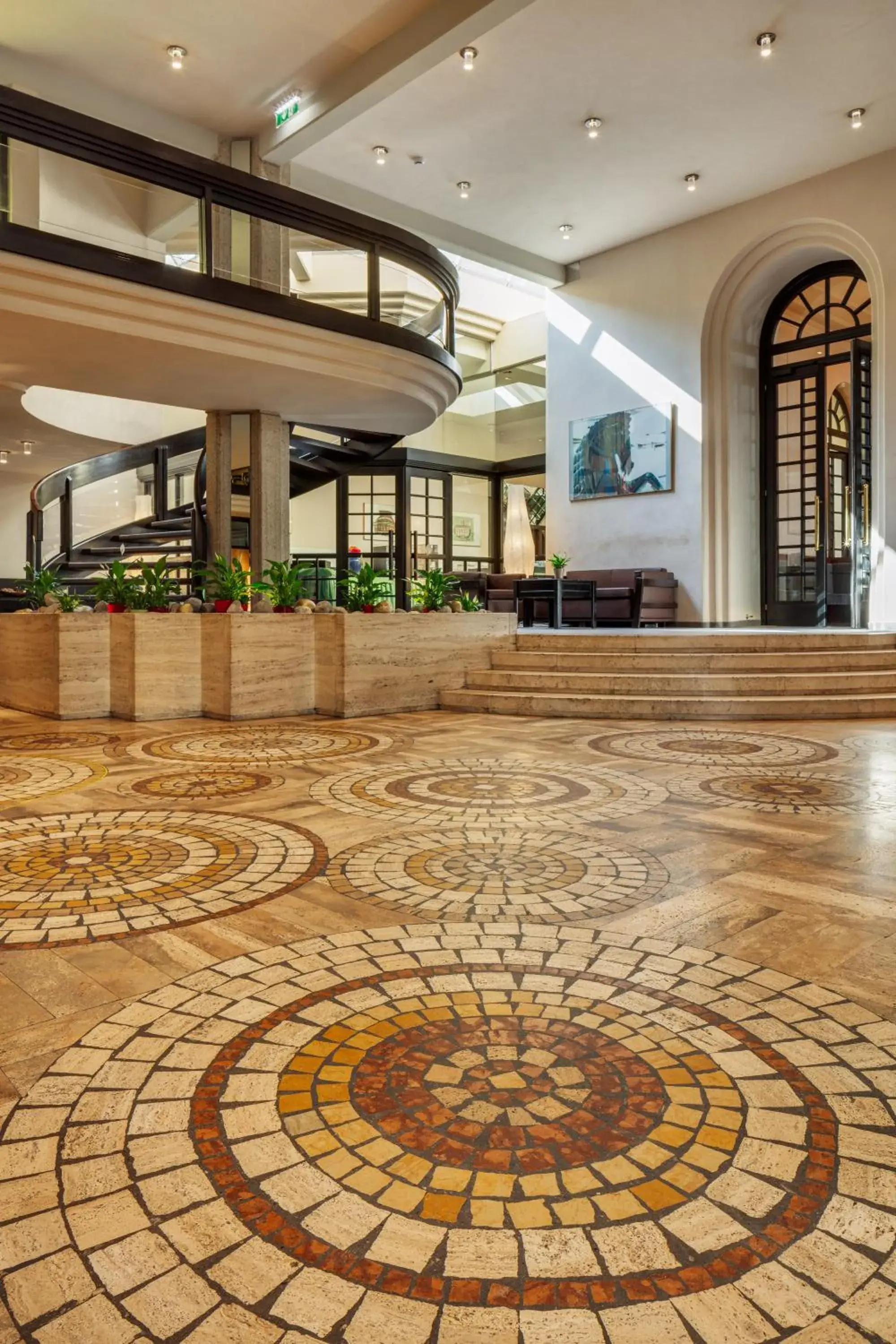 Lobby or reception in Hotel Central Lobby or reception in Hotel Central