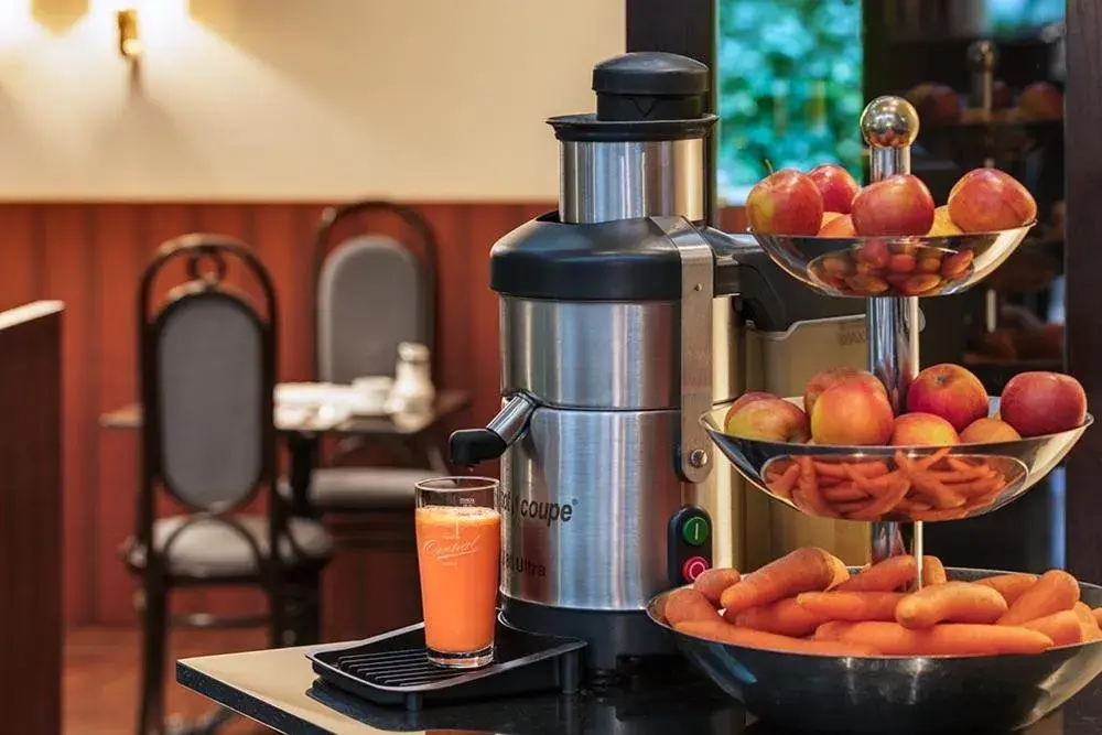 Breakfast in Hotel Central Breakfast in Hotel Central