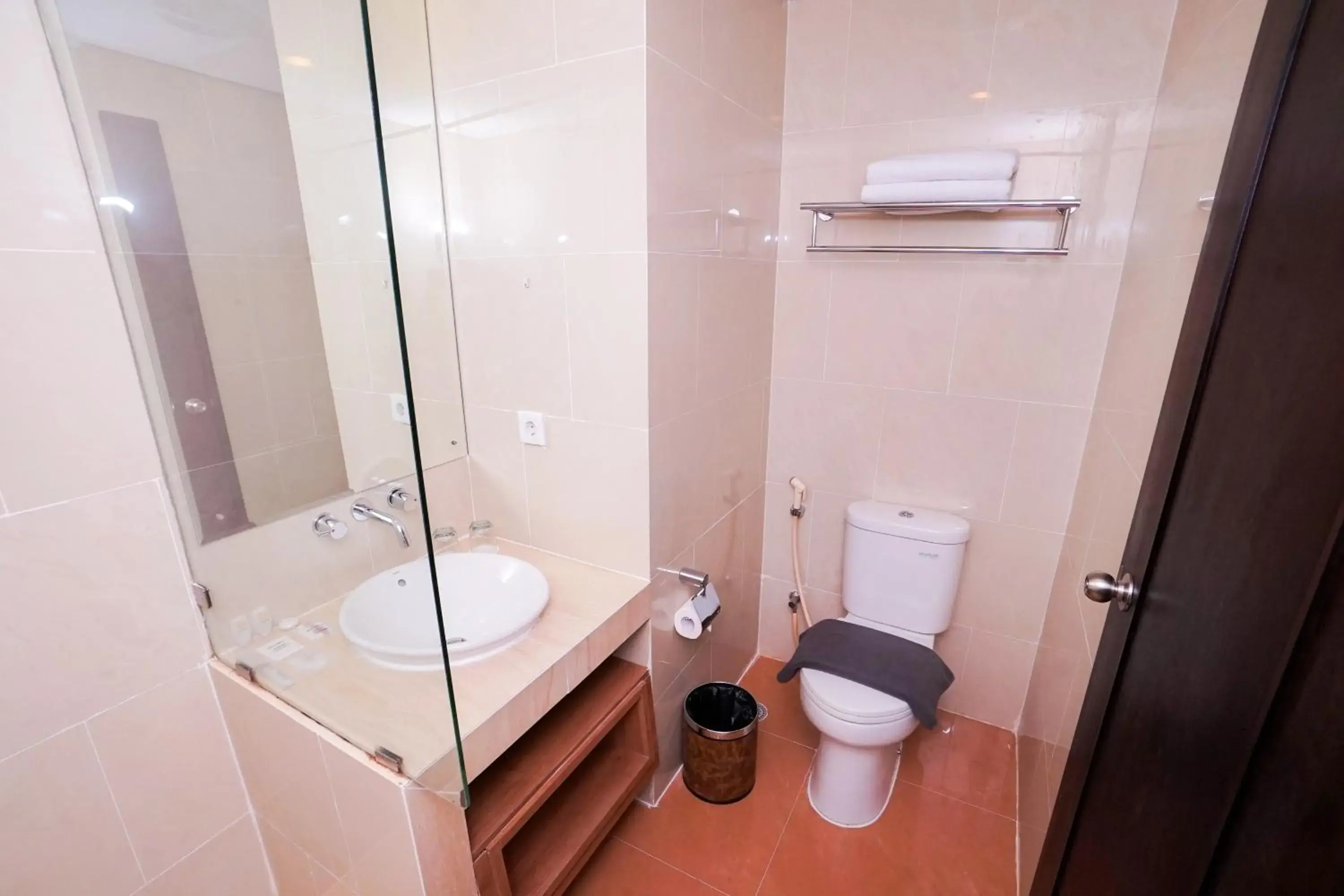 BRITS HOTEL PANGKALAN BUN BRITS HOTEL PANGKALAN BUN