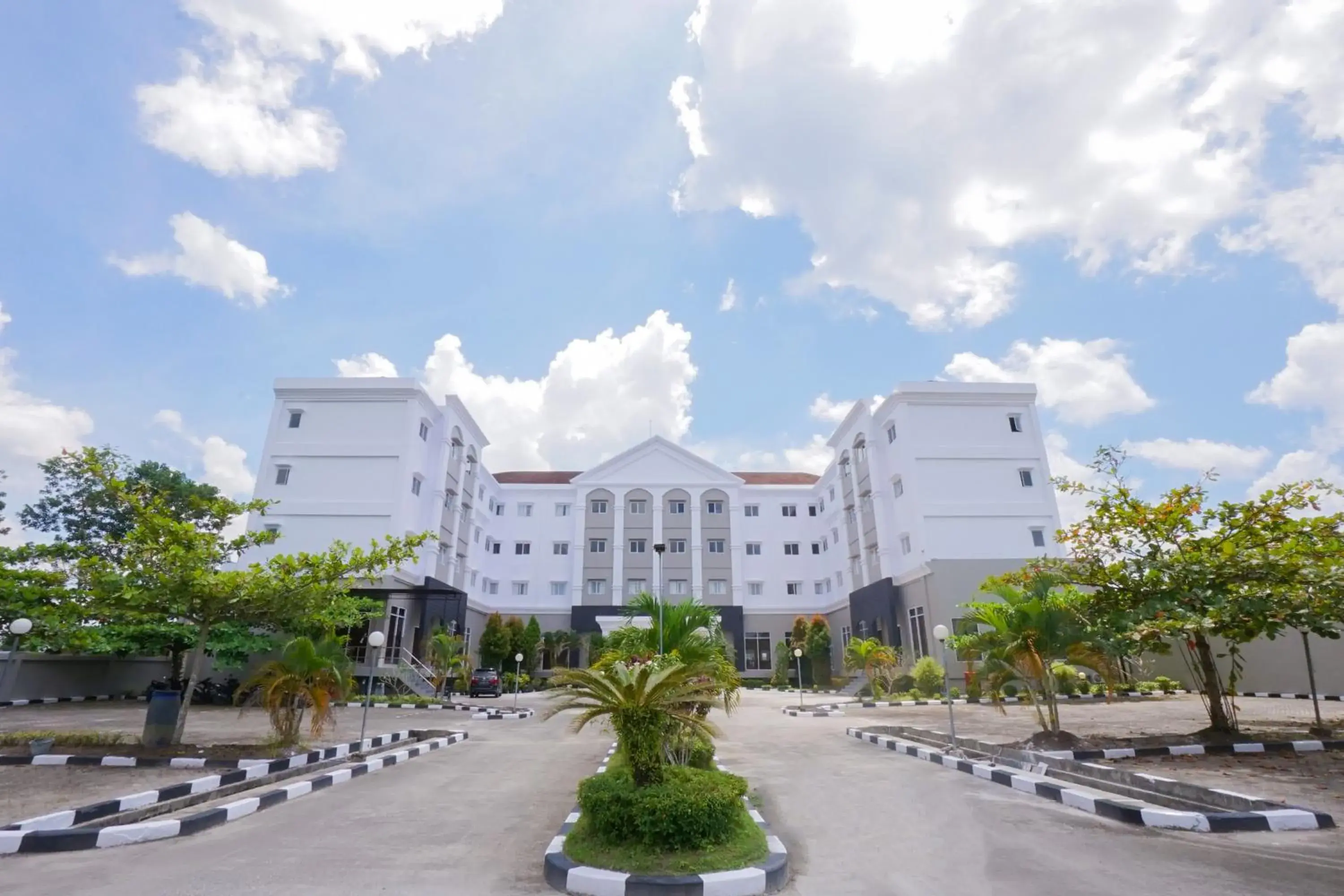 Property building in BRITS HOTEL PANGKALAN BUN Property building in BRITS HOTEL PANGKALAN BUN