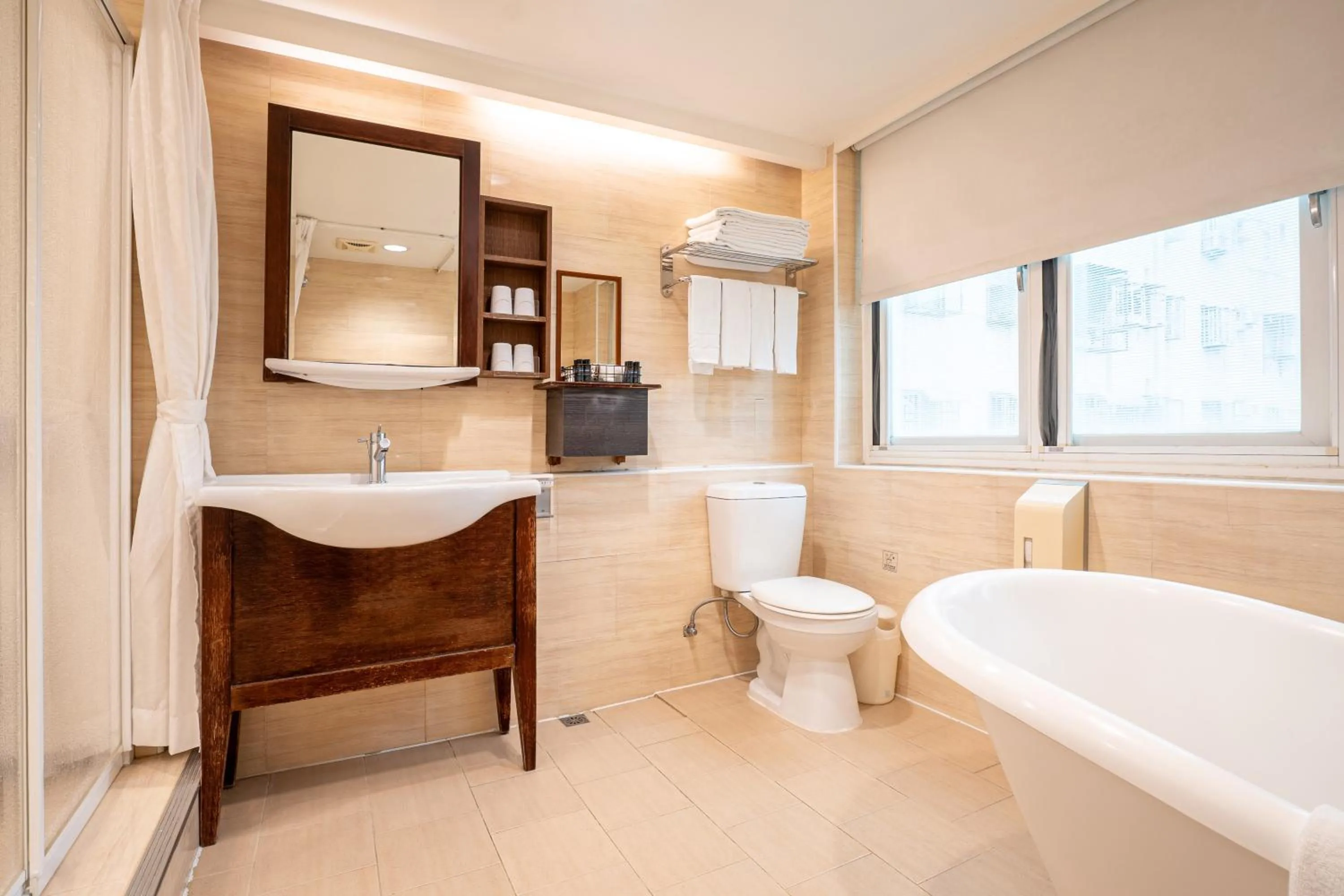 Bathroom in Guide Hotel Kaohsiung Shinkuchan