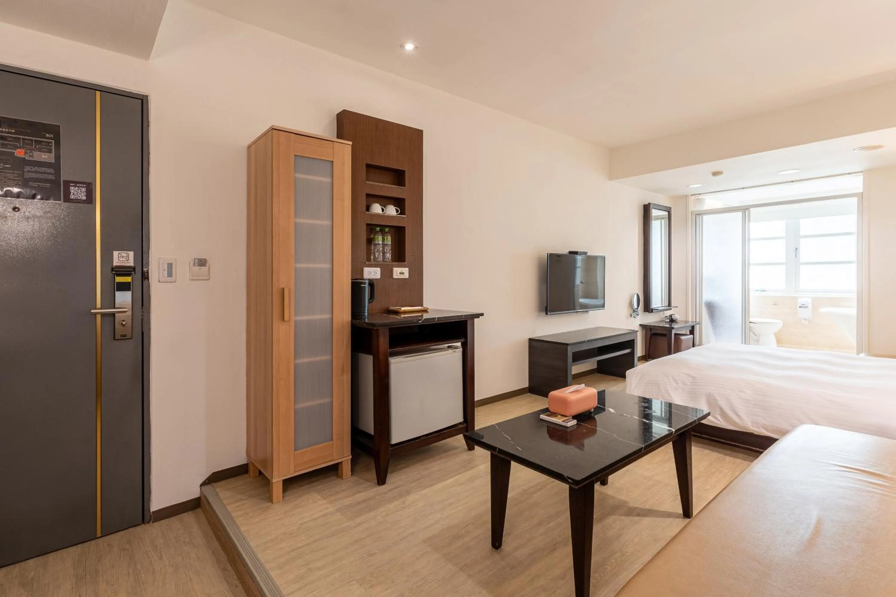 Photo of the whole room, Bed in Guide Hotel Kaohsiung Shinkuchan